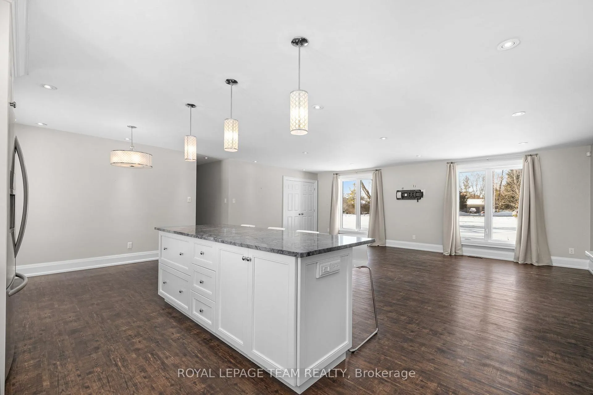 Photo 11 of 1667 River Road, Ottawa, Manotick East to Manotick Station — HOMEH