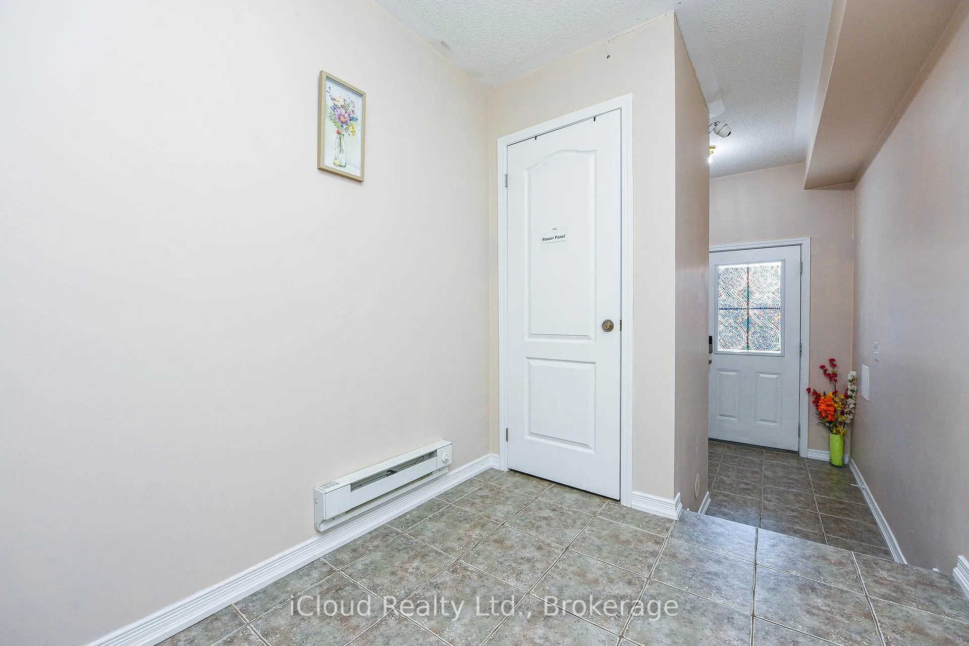Photo 2 of 103 Cedar Lake Crescent, Brampton, Bram West — HOMEH