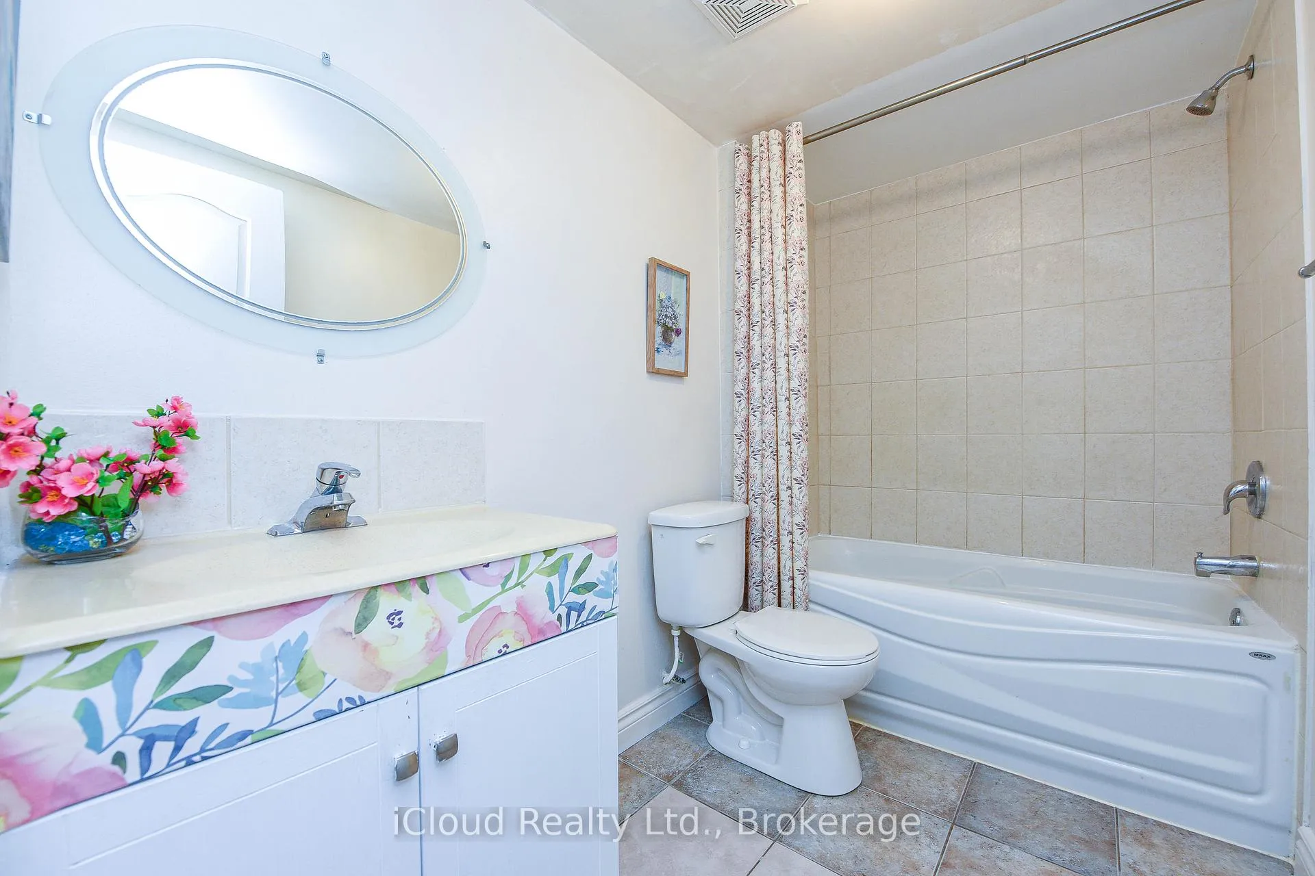 Photo 24 of 103 Cedar Lake Crescent, Brampton, Bram West — HOMEH