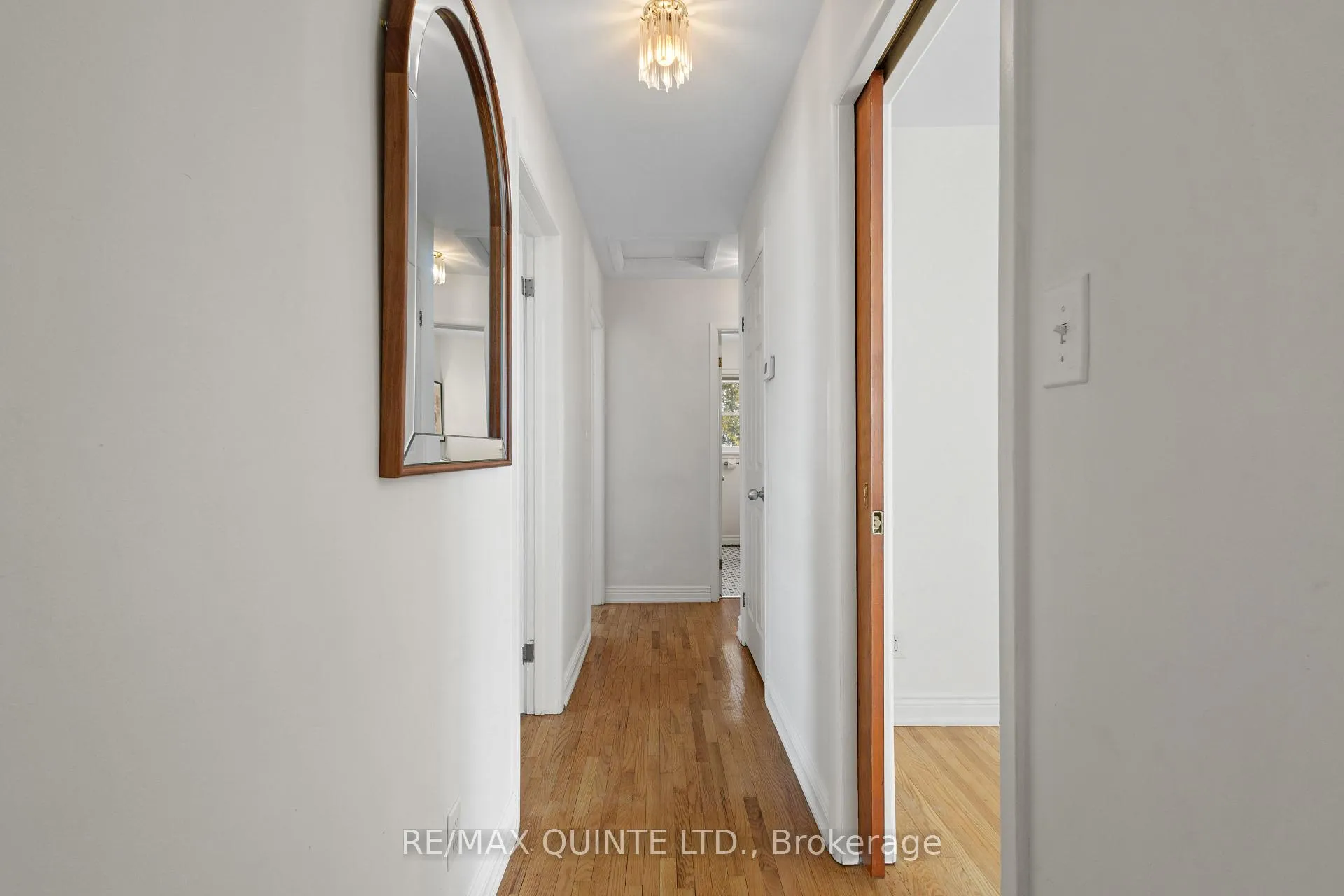 Photo 20 of 20 Prospect Avenue, Prince Edward County, Picton Ward — HOMEH