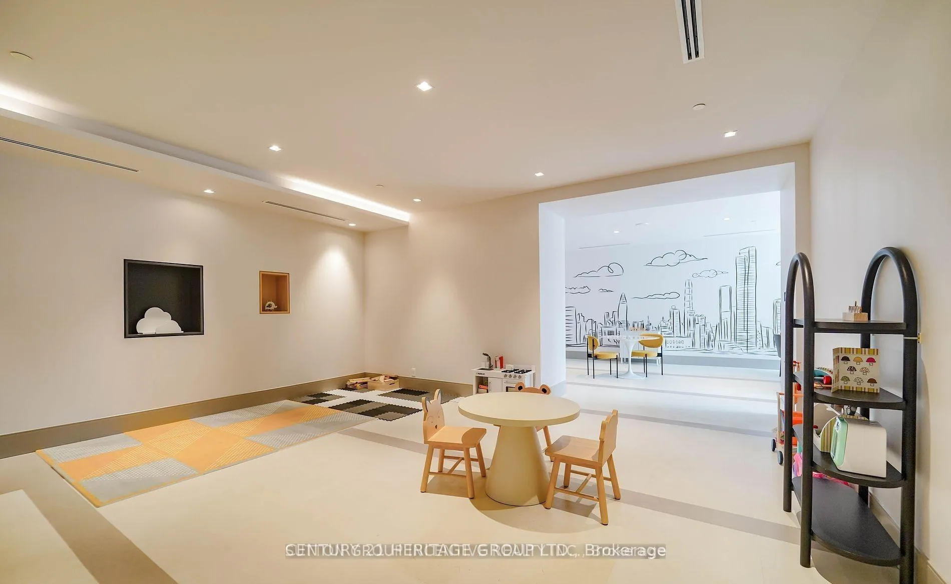 Photo 5 of Unit 1603, 38 Gandhi Lane, Markham, Commerce Valley — HOMEH