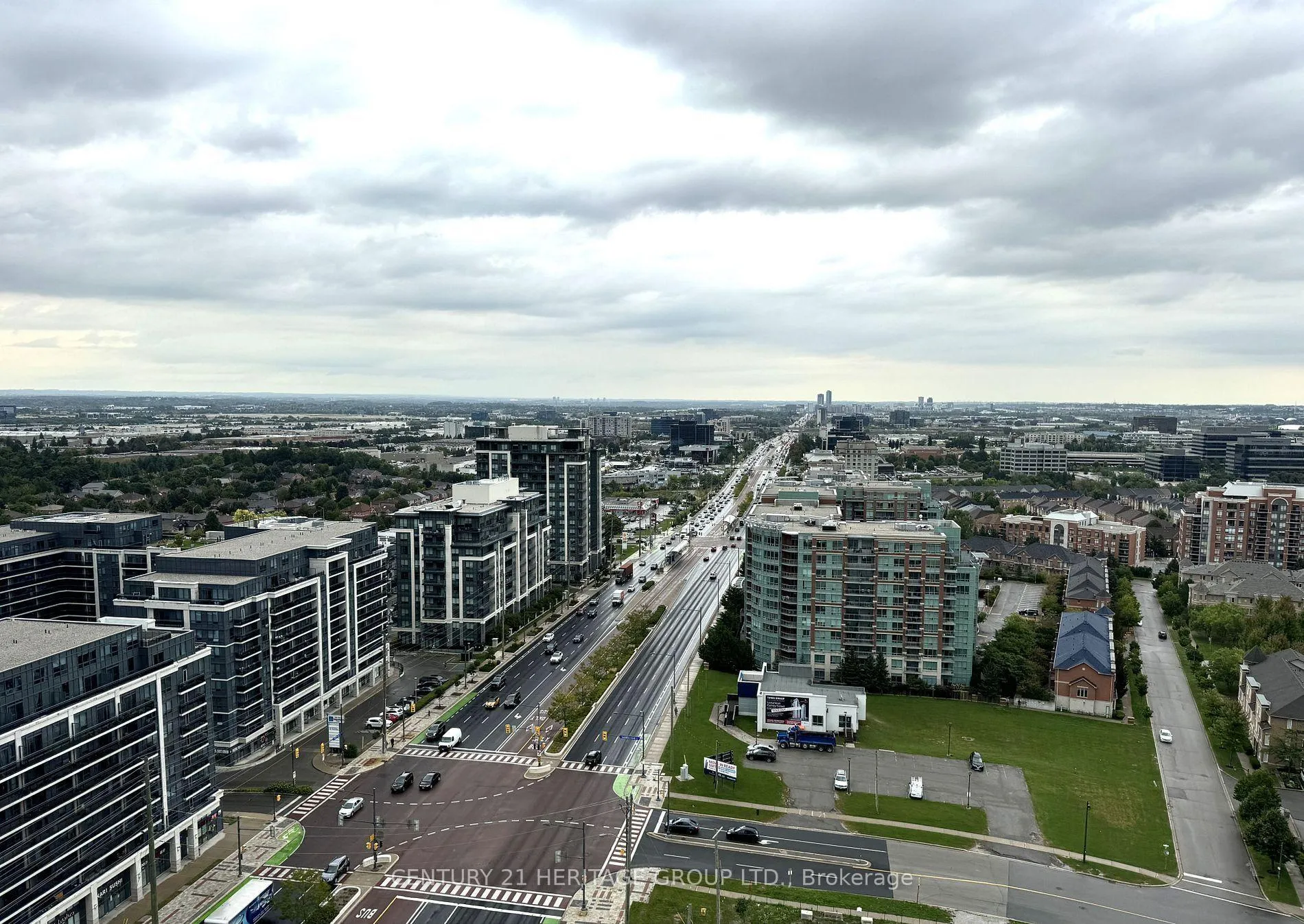 Photo 9 of Unit 1603, 38 Gandhi Lane, Markham, Commerce Valley — HOMEH