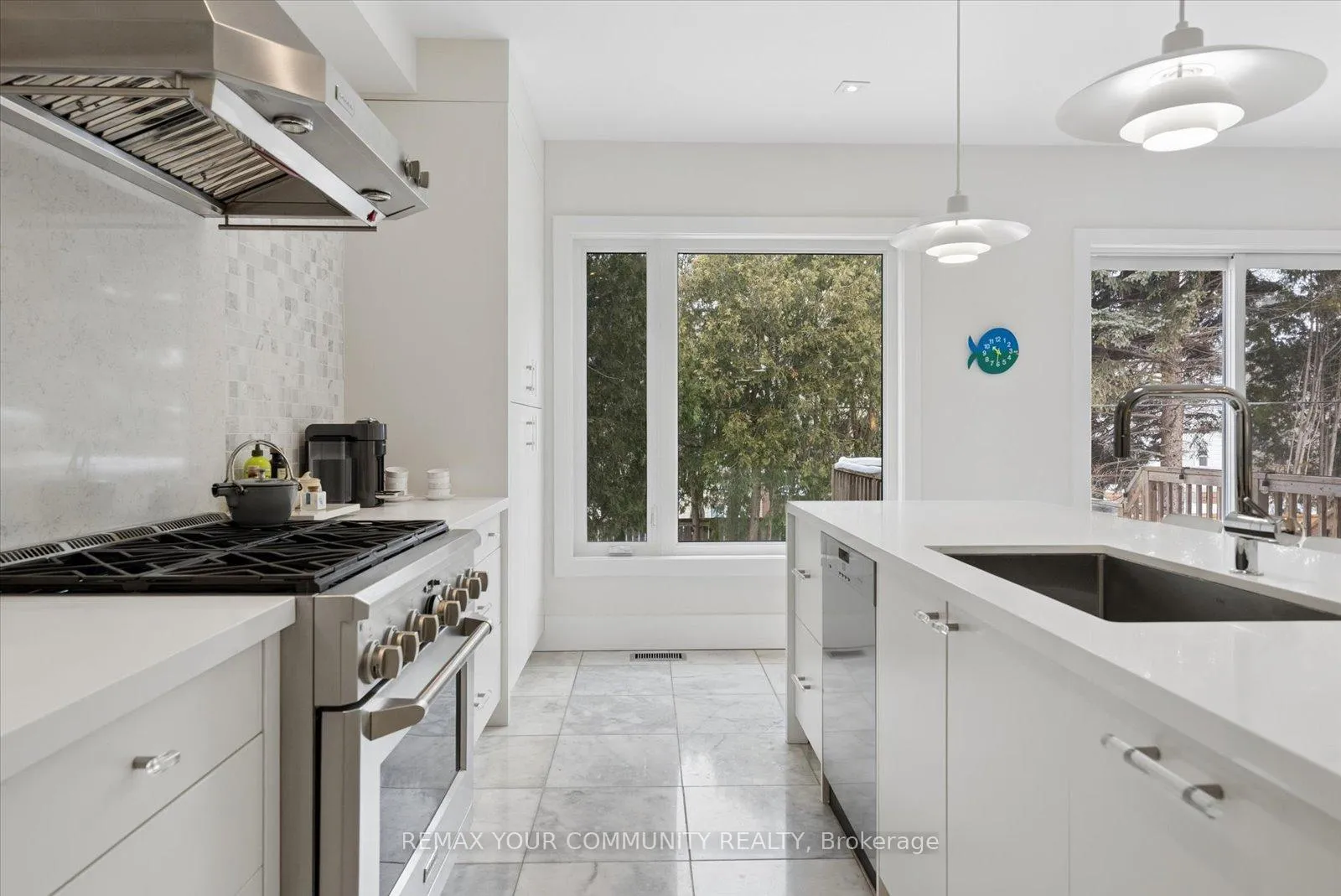 Photo 13 of 498 Melrose Avenue, Toronto, Bedford Park-Nortown — HOMEH