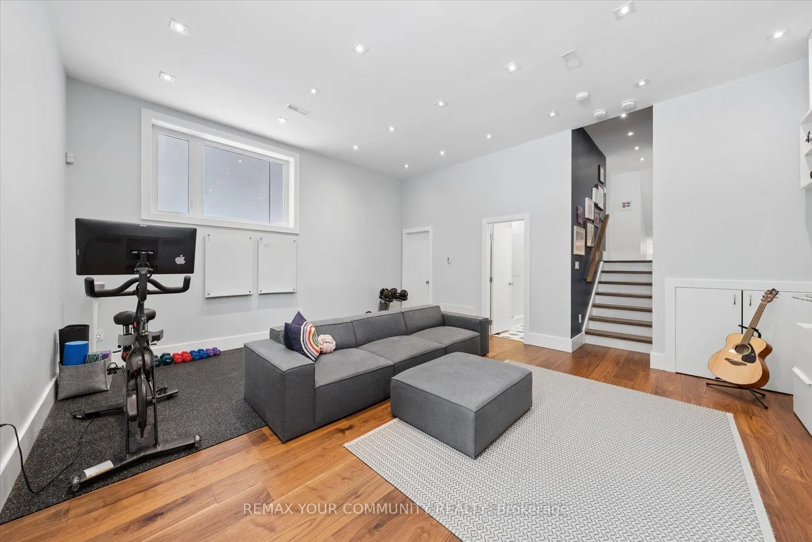 Photo 40 of 498 Melrose Avenue, Toronto, Bedford Park-Nortown — HOMEH
