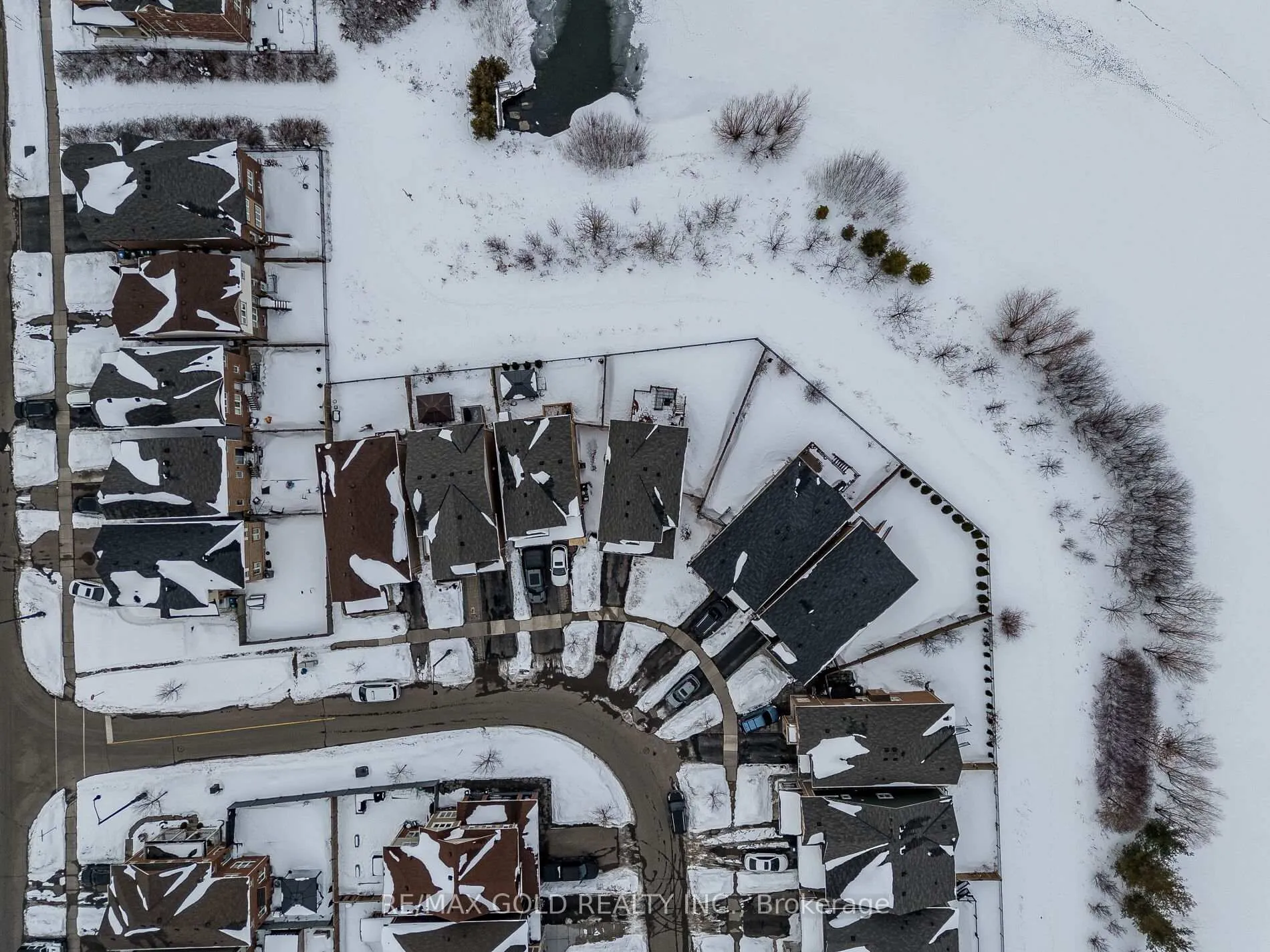 Photo 2 of 9 Polstar Road, Brampton, Northwest Brampton — HOMEH