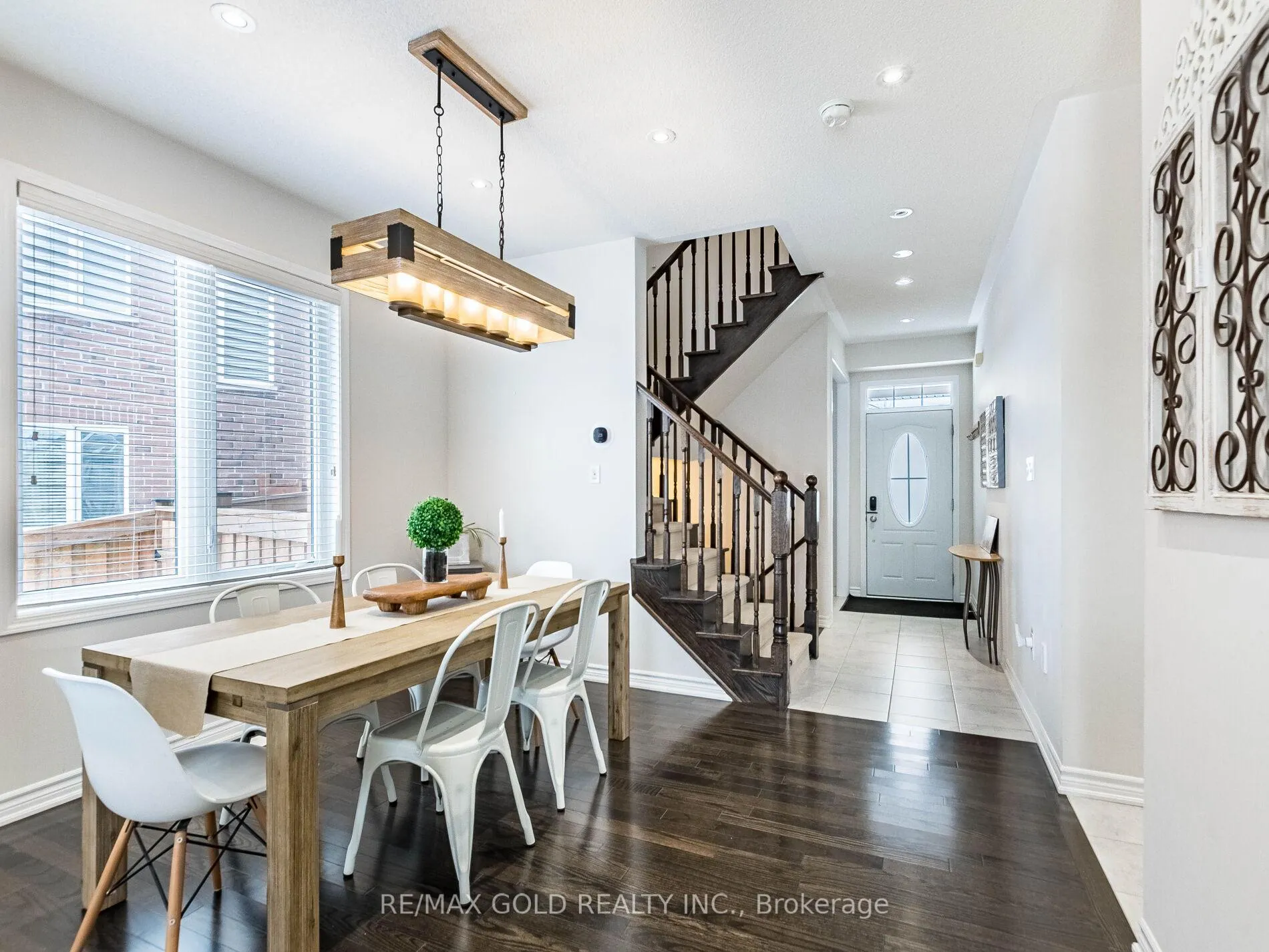 Photo 6 of 9 Polstar Road, Brampton, Northwest Brampton — HOMEH