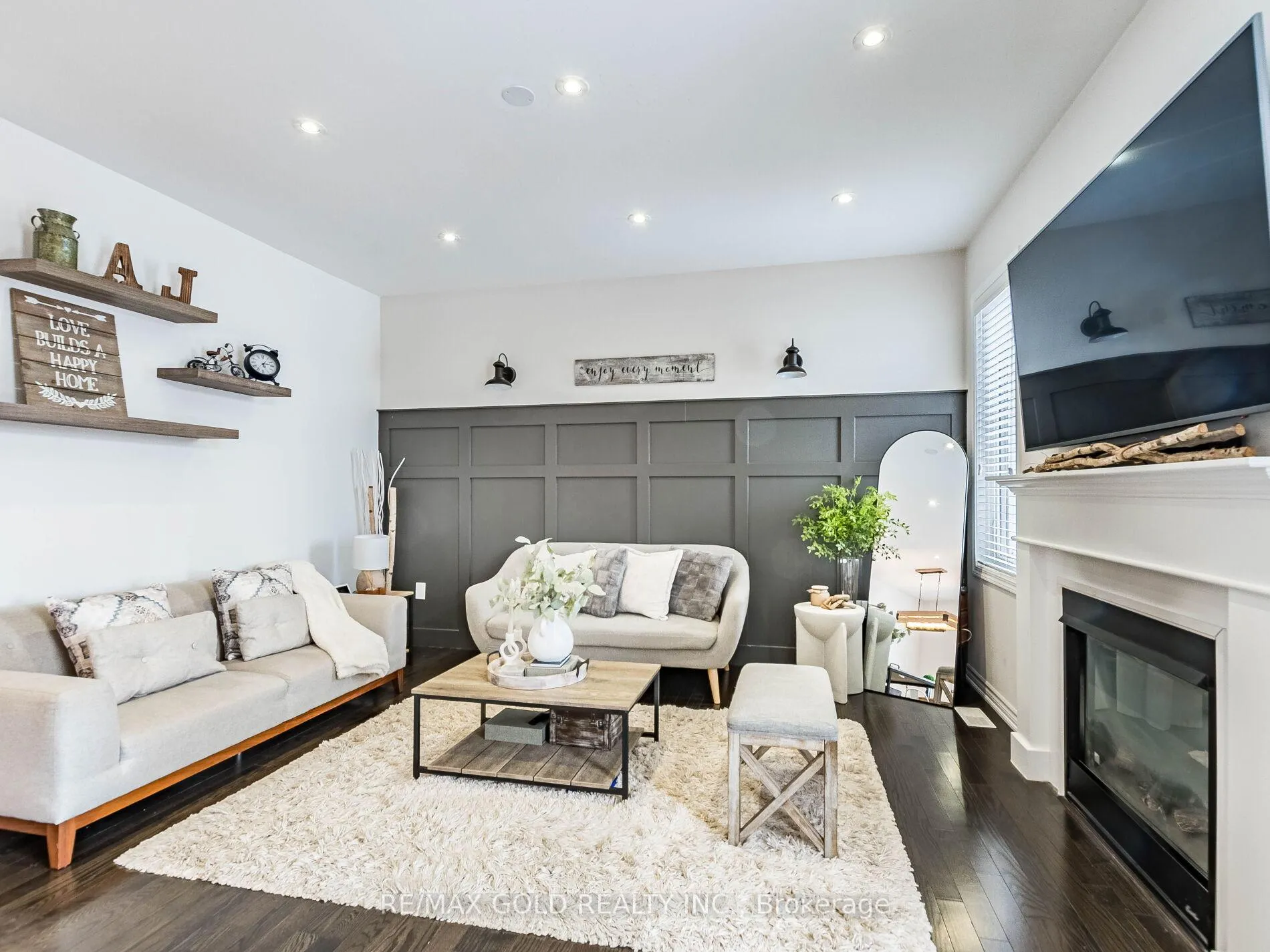 Photo 8 of 9 Polstar Road, Brampton, Northwest Brampton — HOMEH