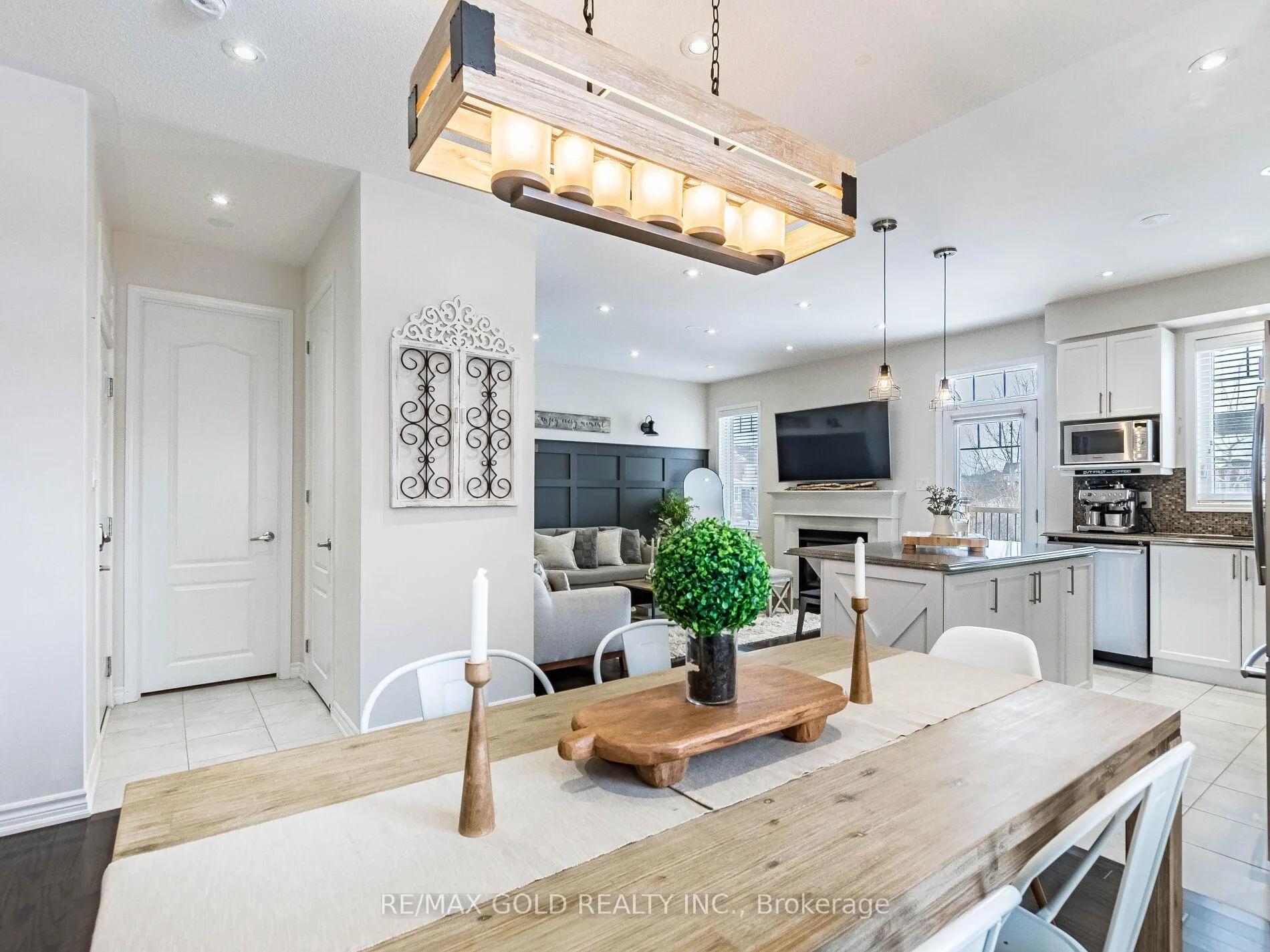Photo 16 of 9 Polstar Road, Brampton, Northwest Brampton — HOMEH