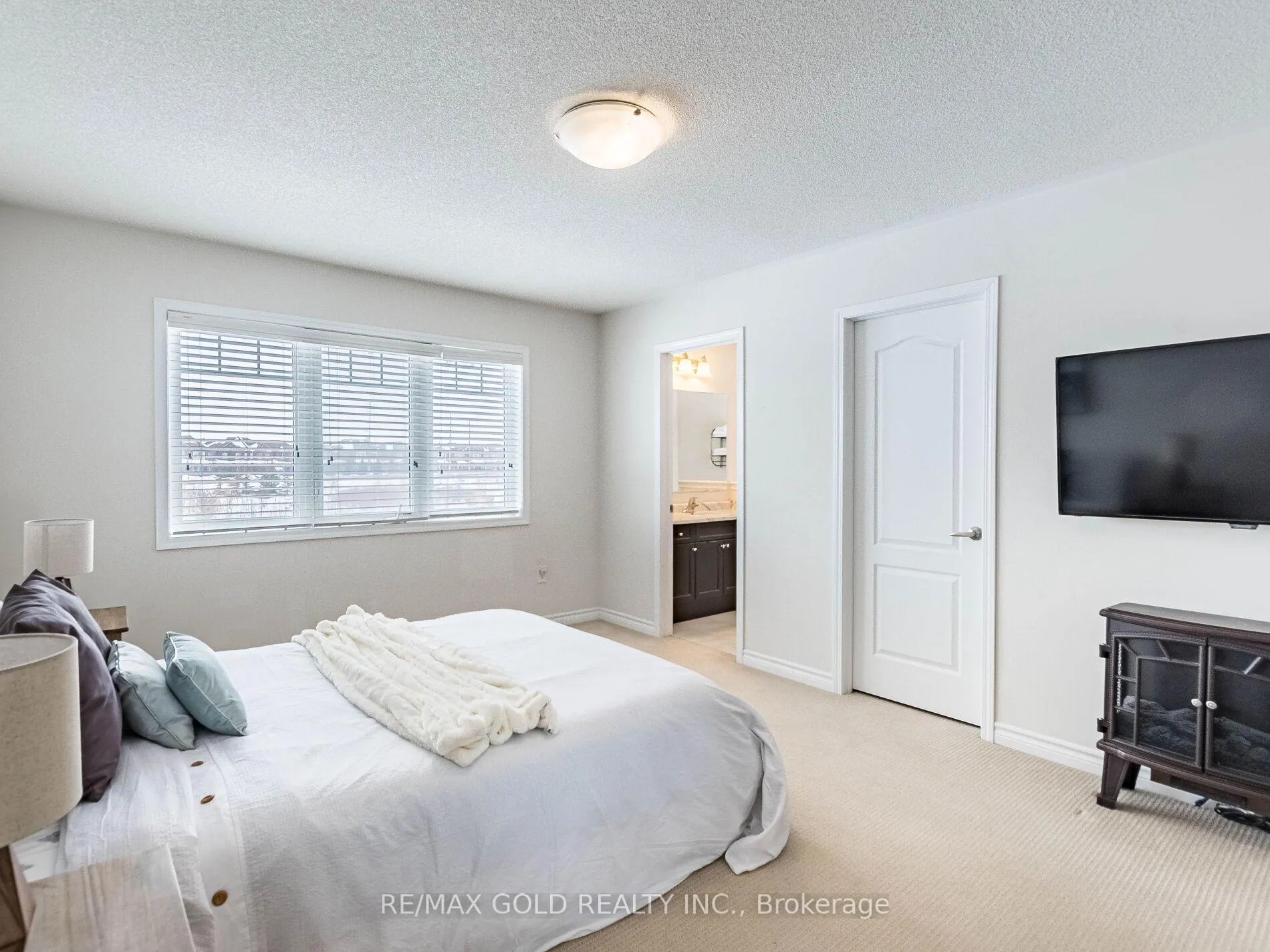 Photo 18 of 9 Polstar Road, Brampton, Northwest Brampton — HOMEH