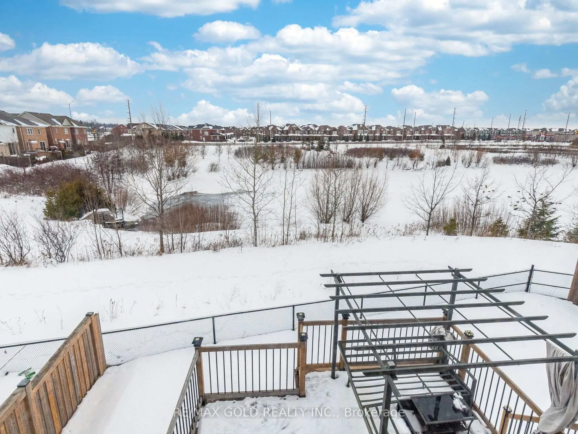Photo 21 of 9 Polstar Road, Brampton, Northwest Brampton — HOMEH