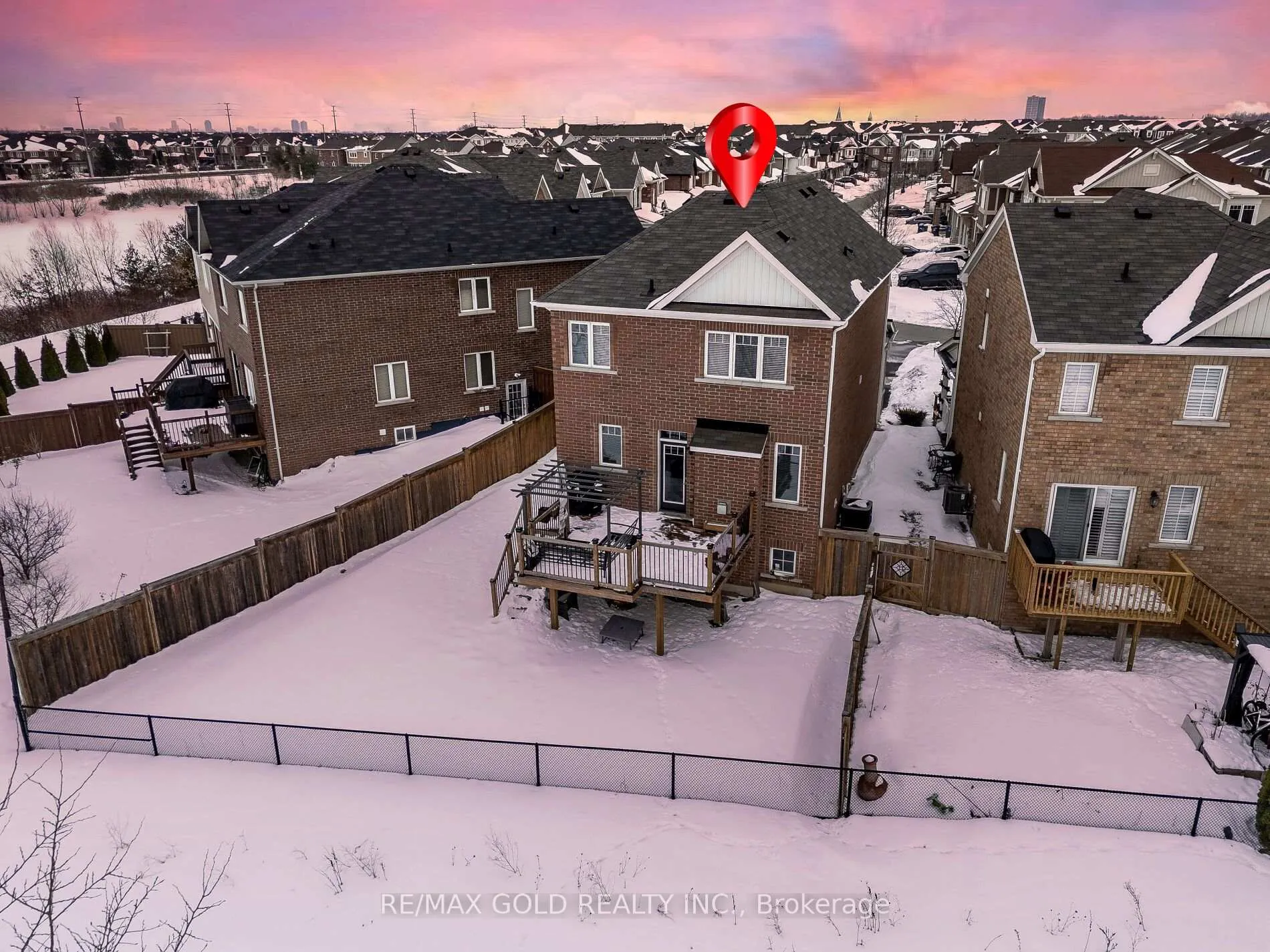 Photo 32 of 9 Polstar Road, Brampton, Northwest Brampton — HOMEH