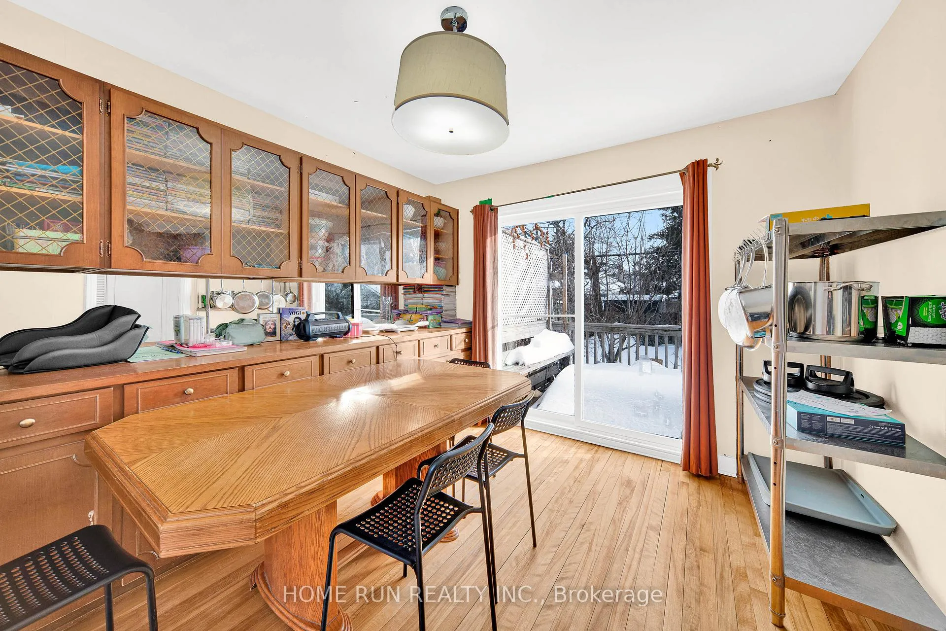 Photo 12 of 546 Donald Street, Ottawa, Castle Heights/Rideau High — HOMEH