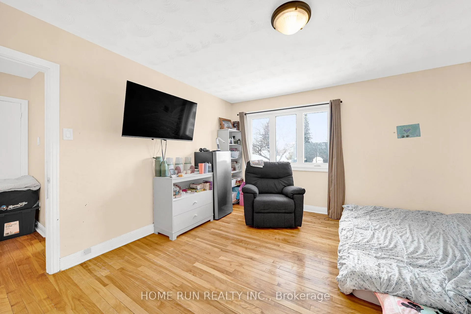 Photo 19 of 546 Donald Street, Ottawa, Castle Heights/Rideau High — HOMEH
