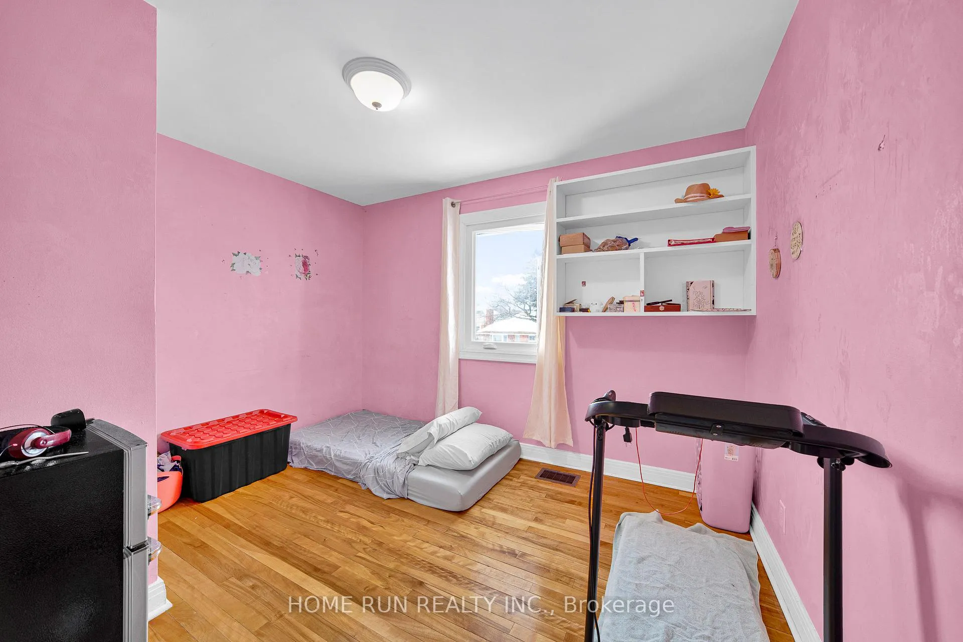 Photo 20 of 546 Donald Street, Ottawa, Castle Heights/Rideau High — HOMEH