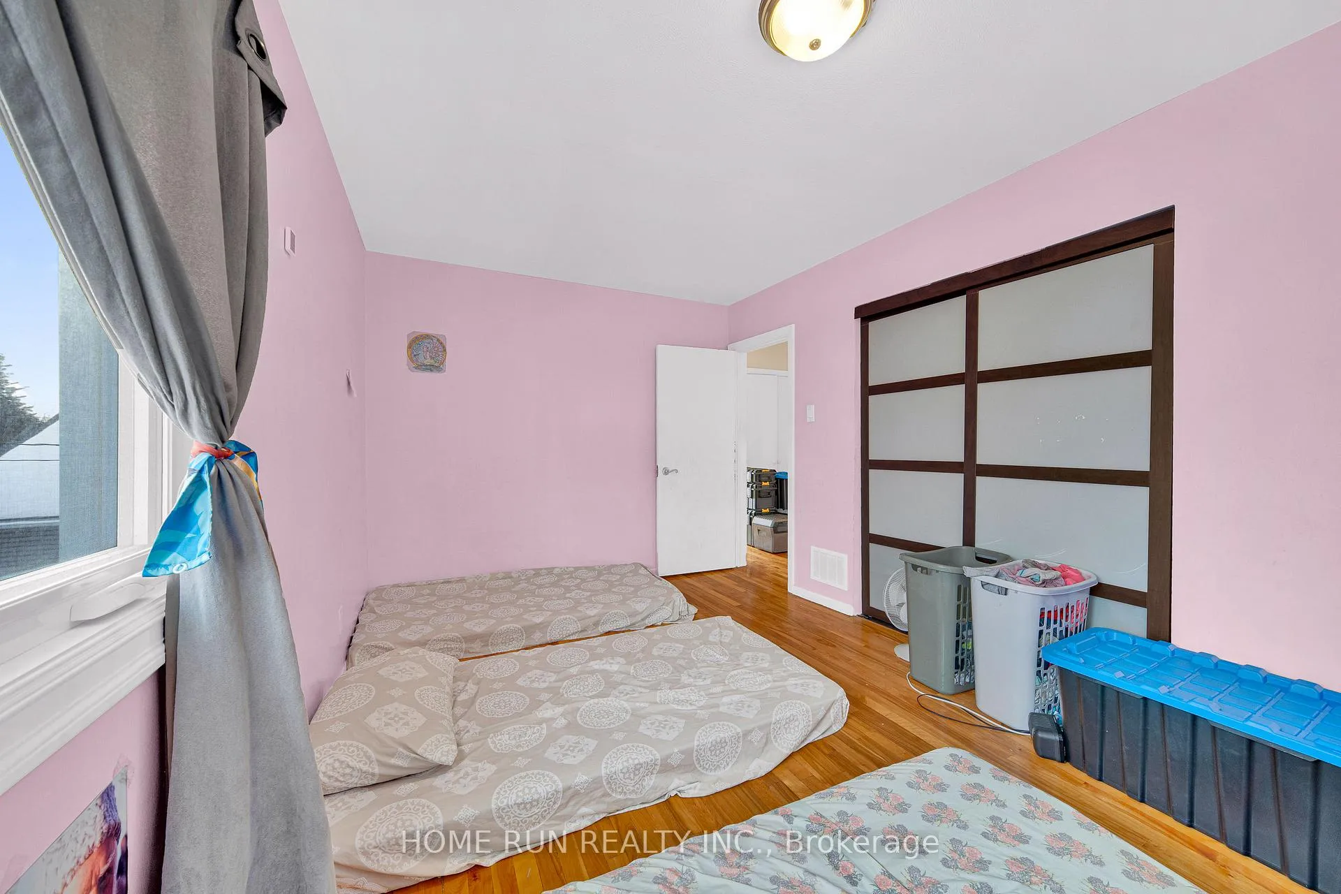 Photo 23 of 546 Donald Street, Ottawa, Castle Heights/Rideau High — HOMEH
