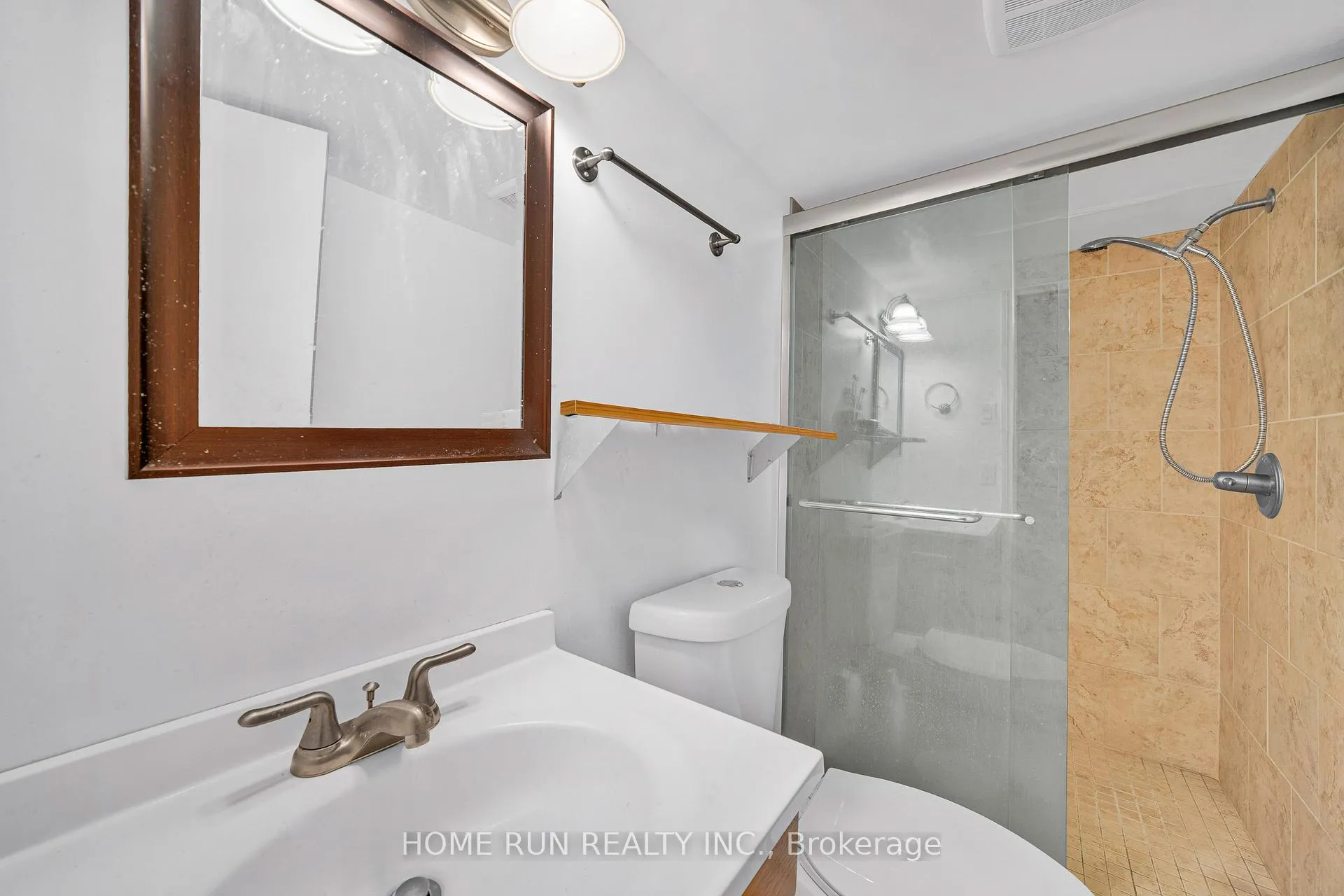 Photo 27 of 546 Donald Street, Ottawa, Castle Heights/Rideau High — HOMEH
