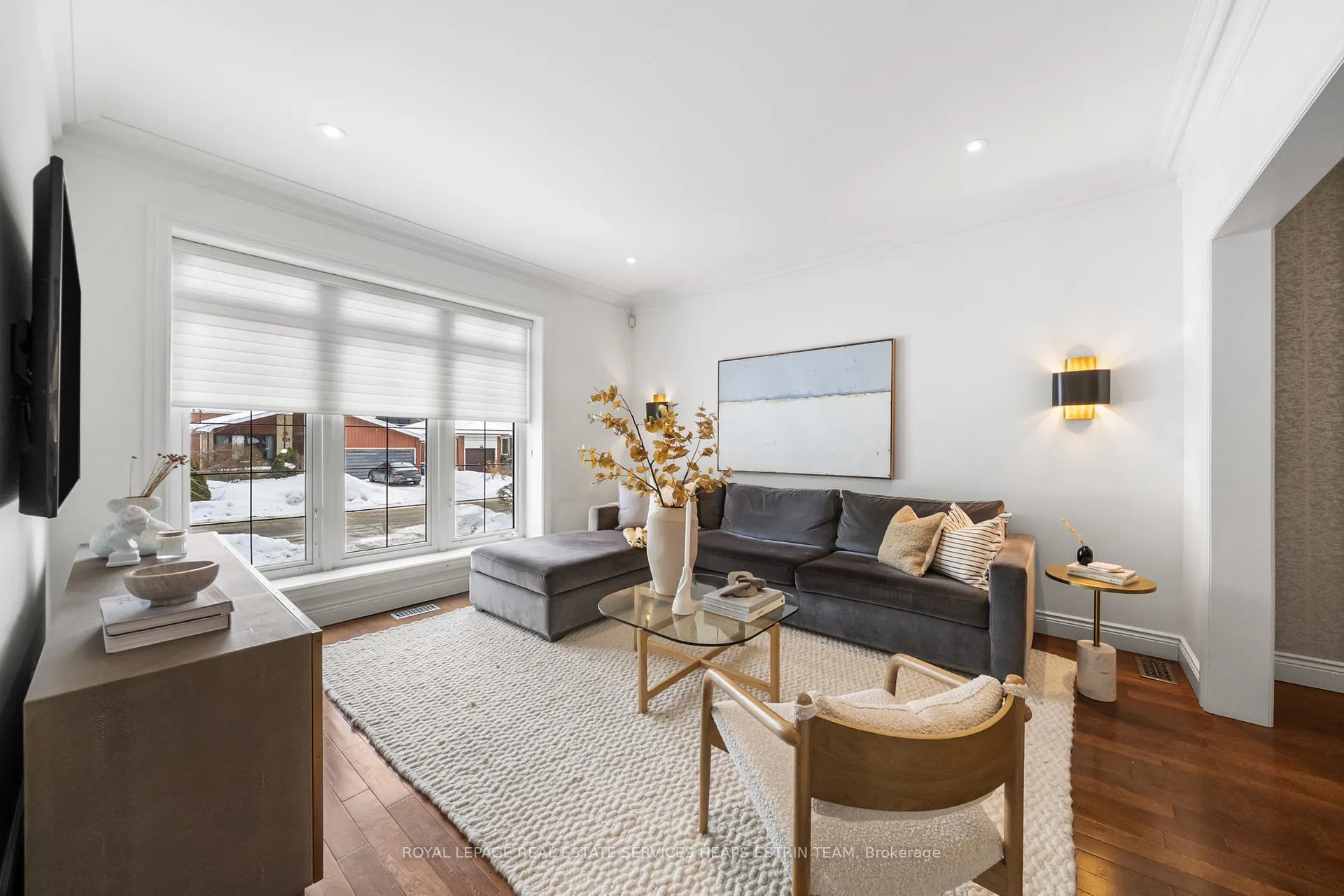 Photo 5 of 68 Burncrest Drive, Toronto, Bedford Park-Nortown — HOMEH