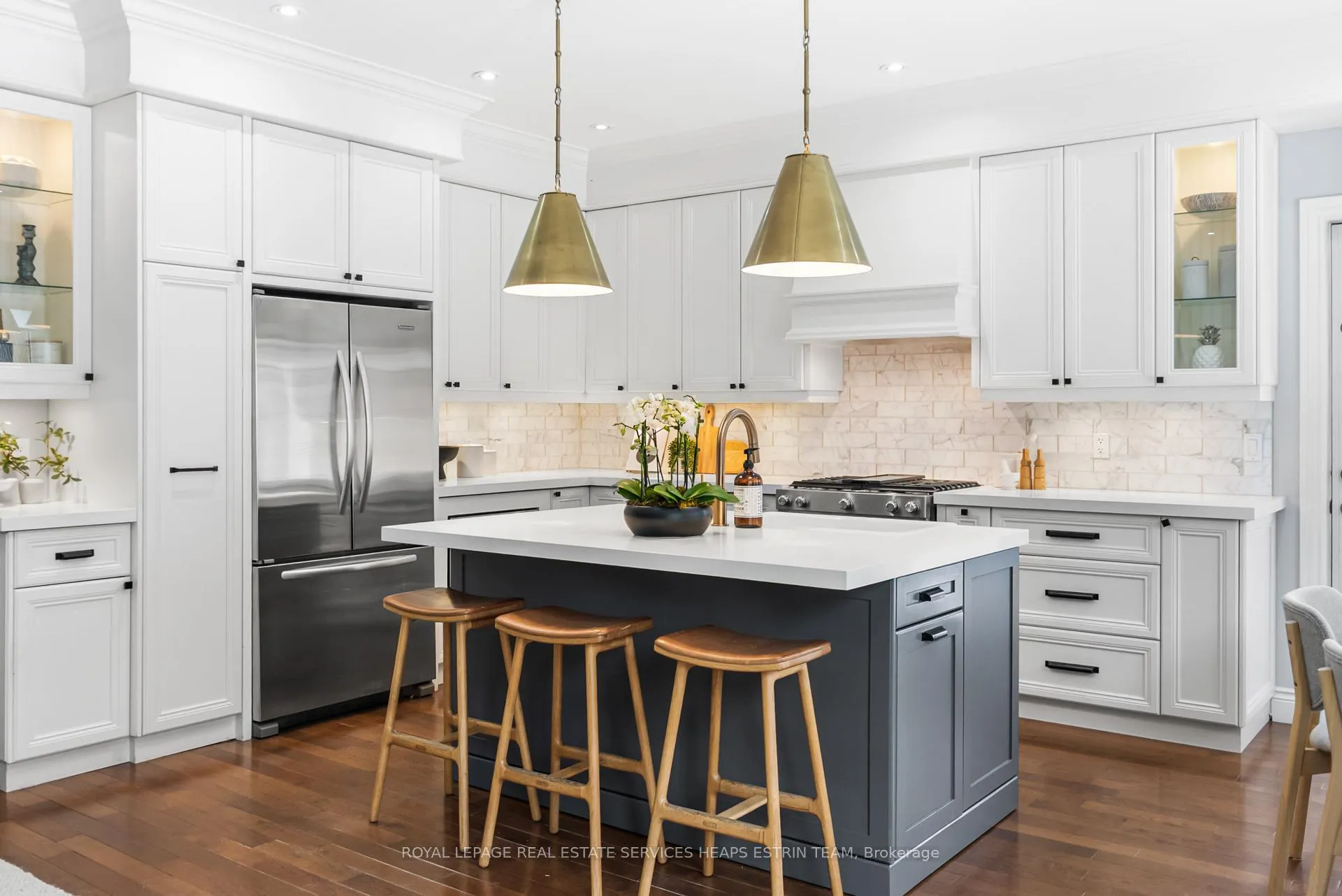Photo 11 of 68 Burncrest Drive, Toronto, Bedford Park-Nortown — HOMEH