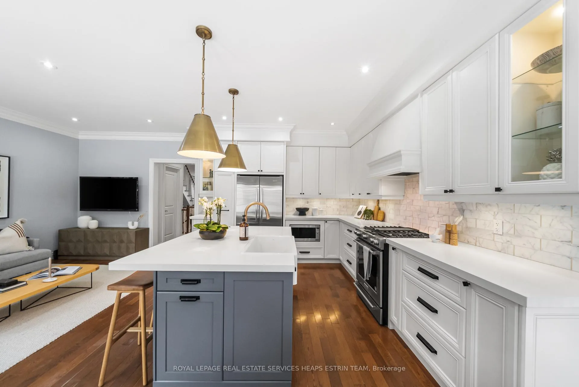 Photo 13 of 68 Burncrest Drive, Toronto, Bedford Park-Nortown — HOMEH