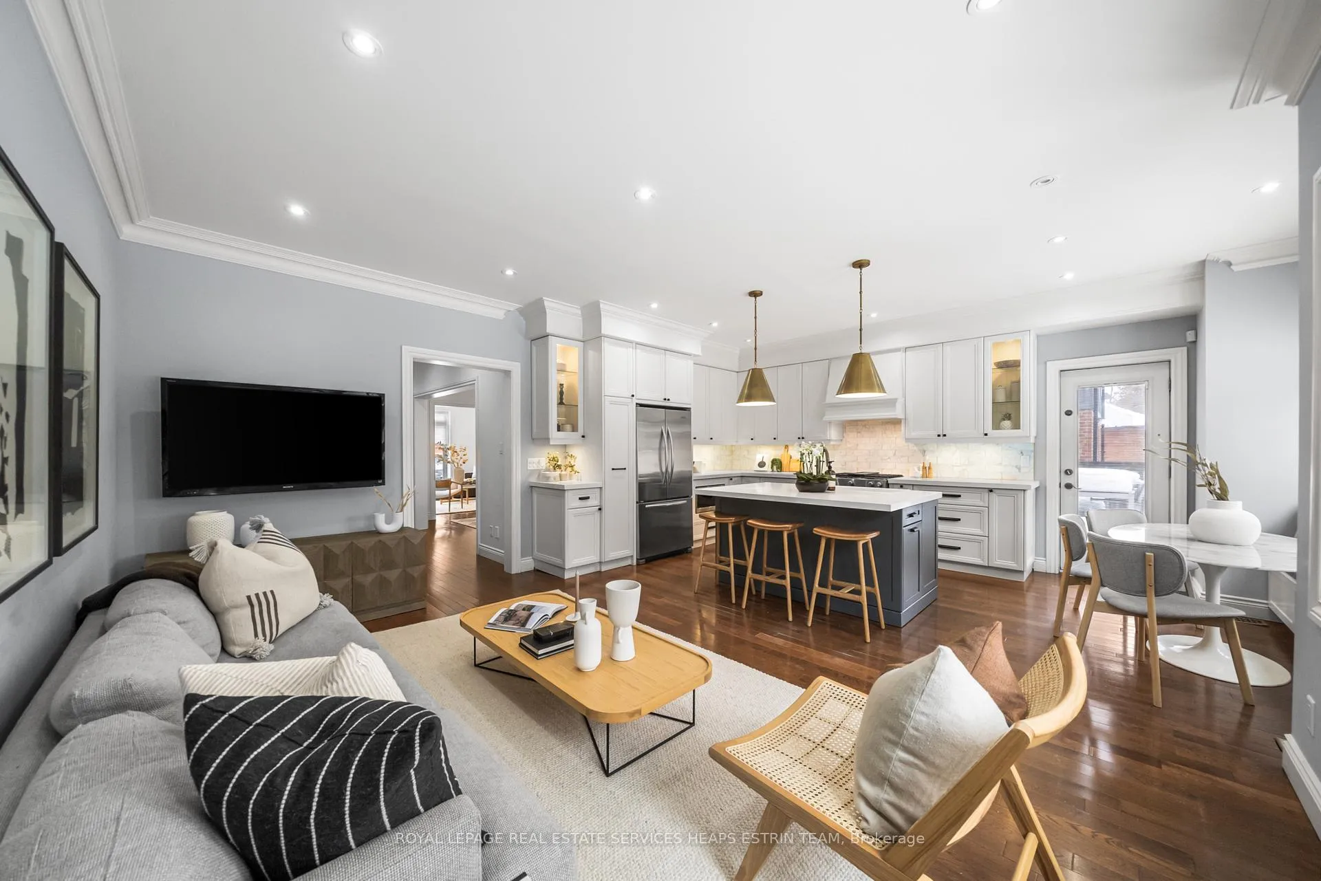 Photo 15 of 68 Burncrest Drive, Toronto, Bedford Park-Nortown — HOMEH