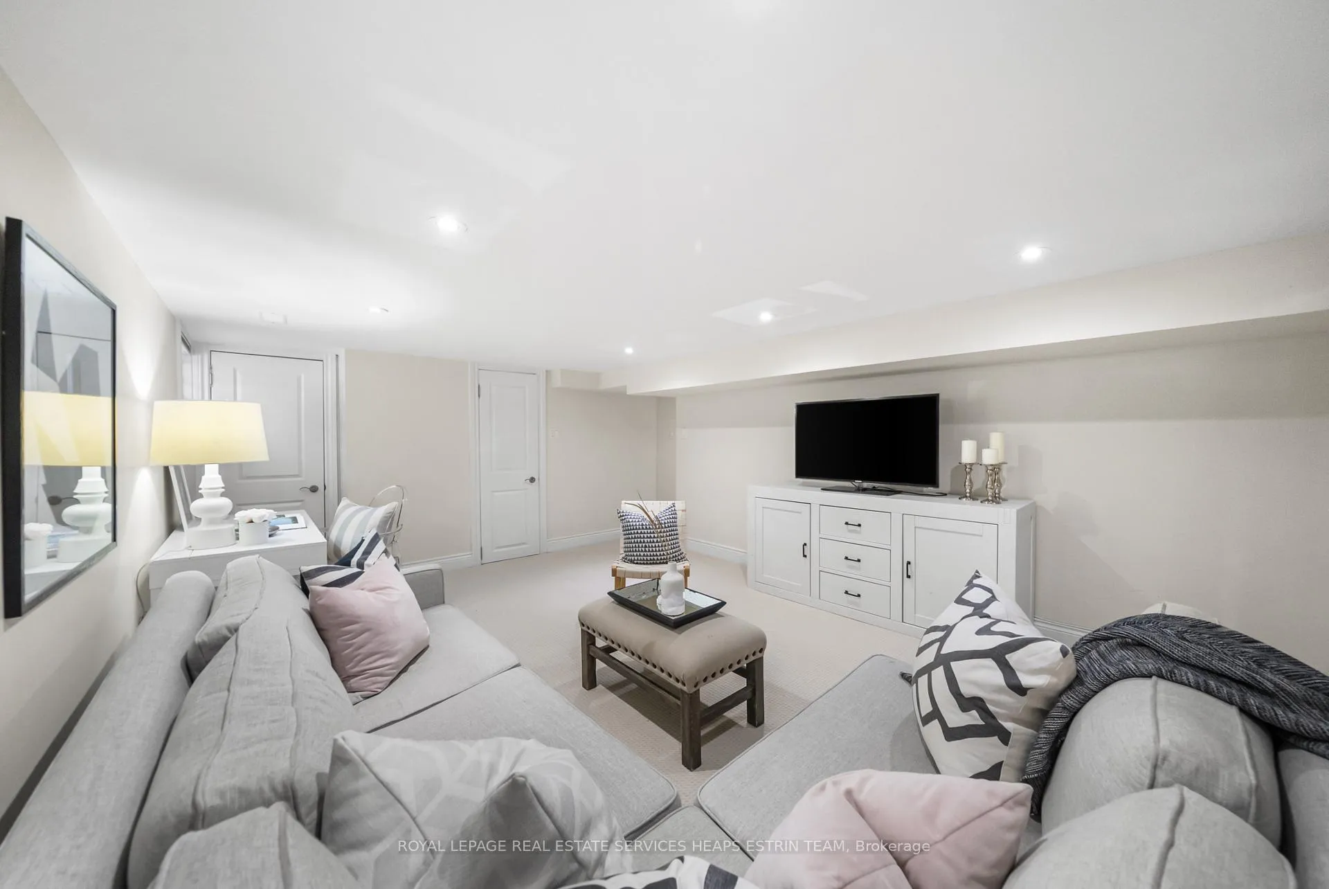 Photo 33 of 68 Burncrest Drive, Toronto, Bedford Park-Nortown — HOMEH