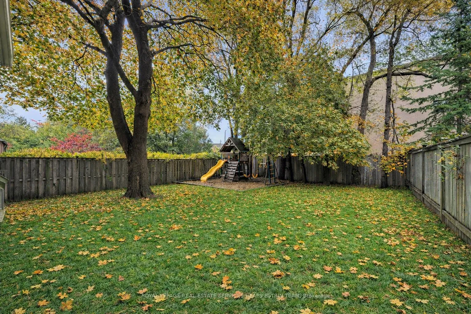 Photo 36 of 68 Burncrest Drive, Toronto, Bedford Park-Nortown — HOMEH