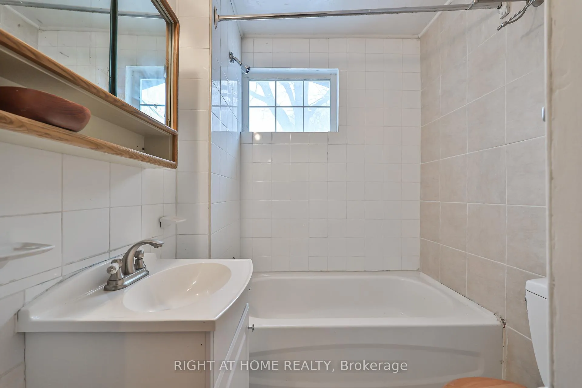 Photo 37 of 1448 Dundas Street E, Toronto, South Riverdale — HOMEH