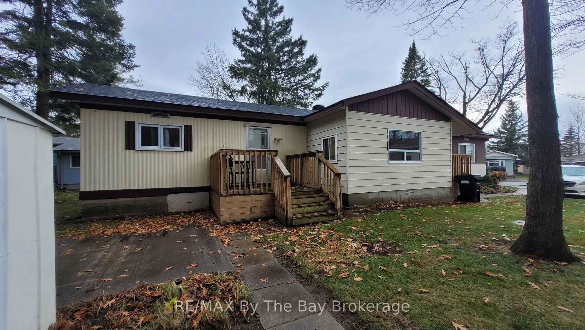 Front of 50 Georgian Glen Drive