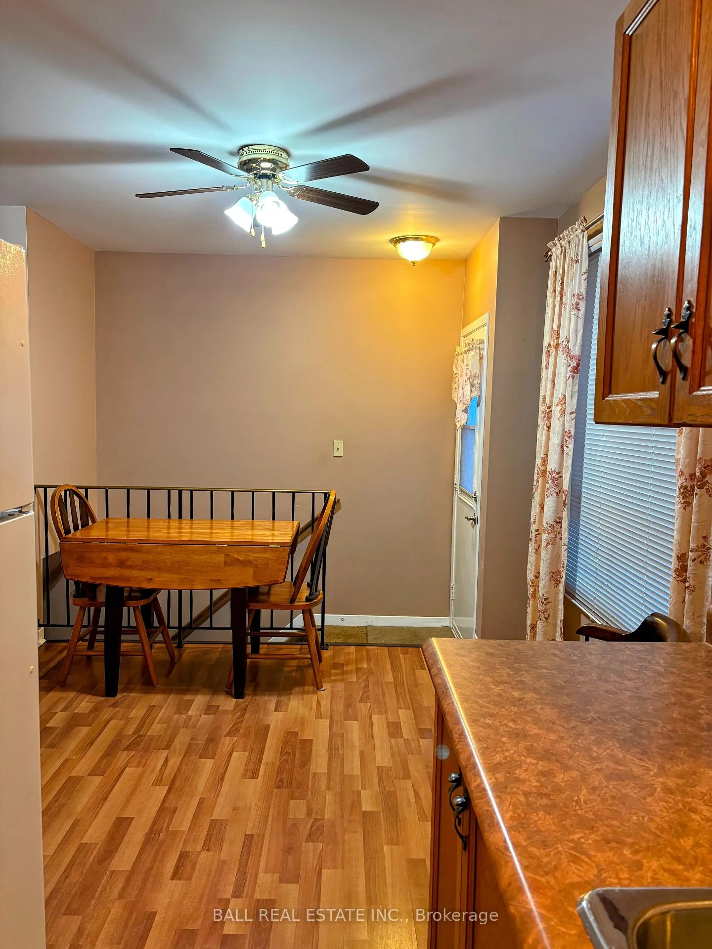 Photo 7 of 807 Laflin Avenue, Cornwall — HOMEH