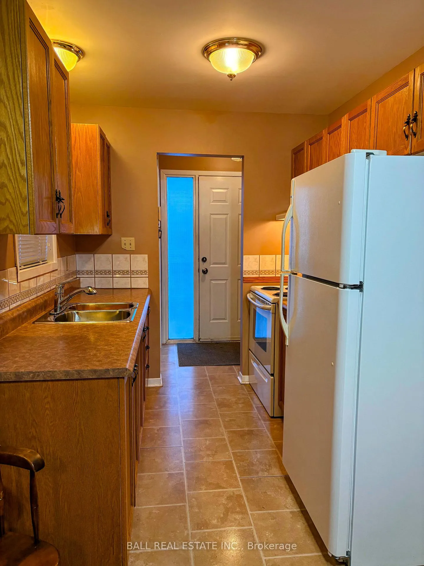 Photo 10 of 807 Laflin Avenue, Cornwall — HOMEH