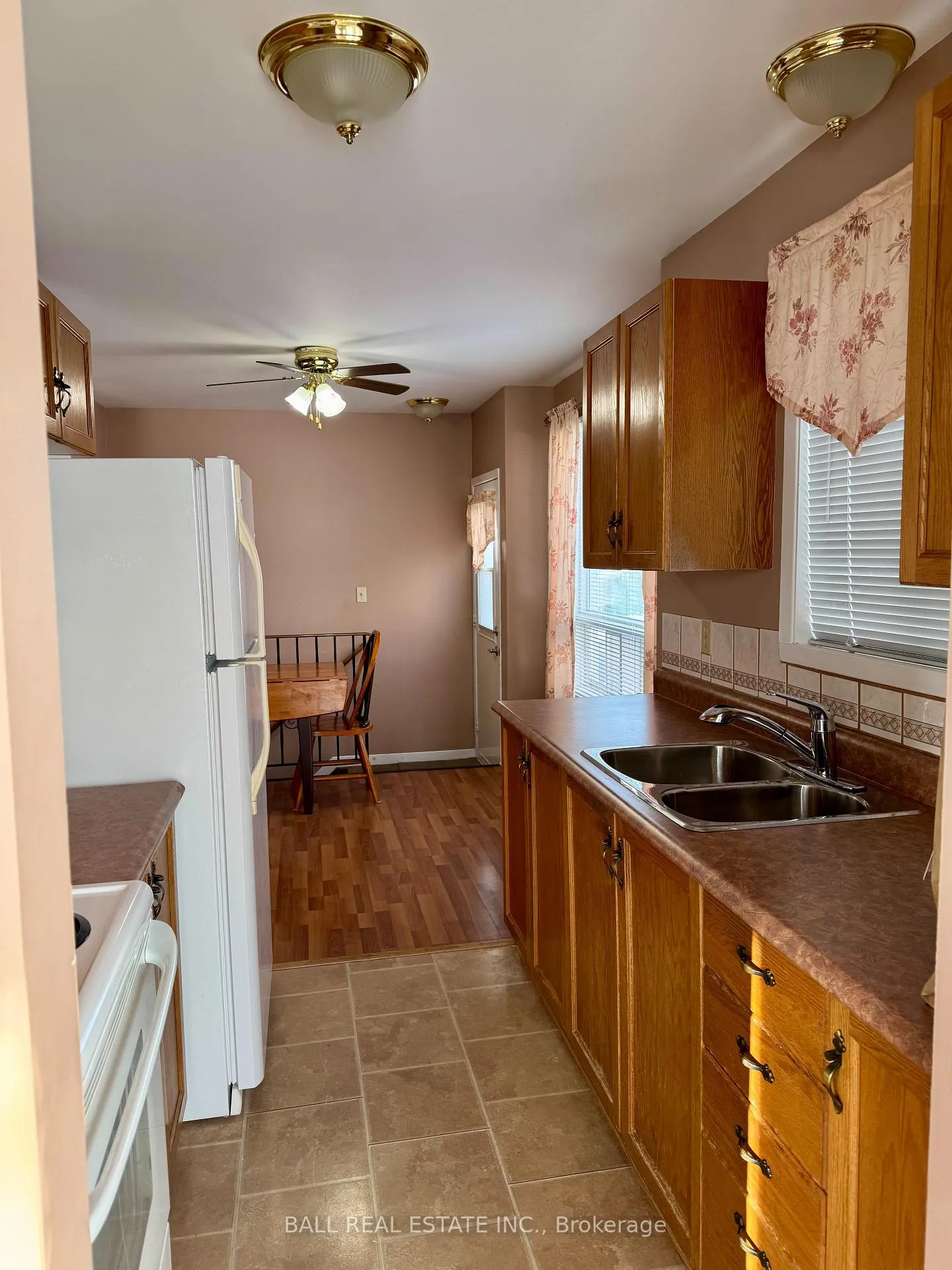 Photo 31 of 807 Laflin Avenue, Cornwall — HOMEH