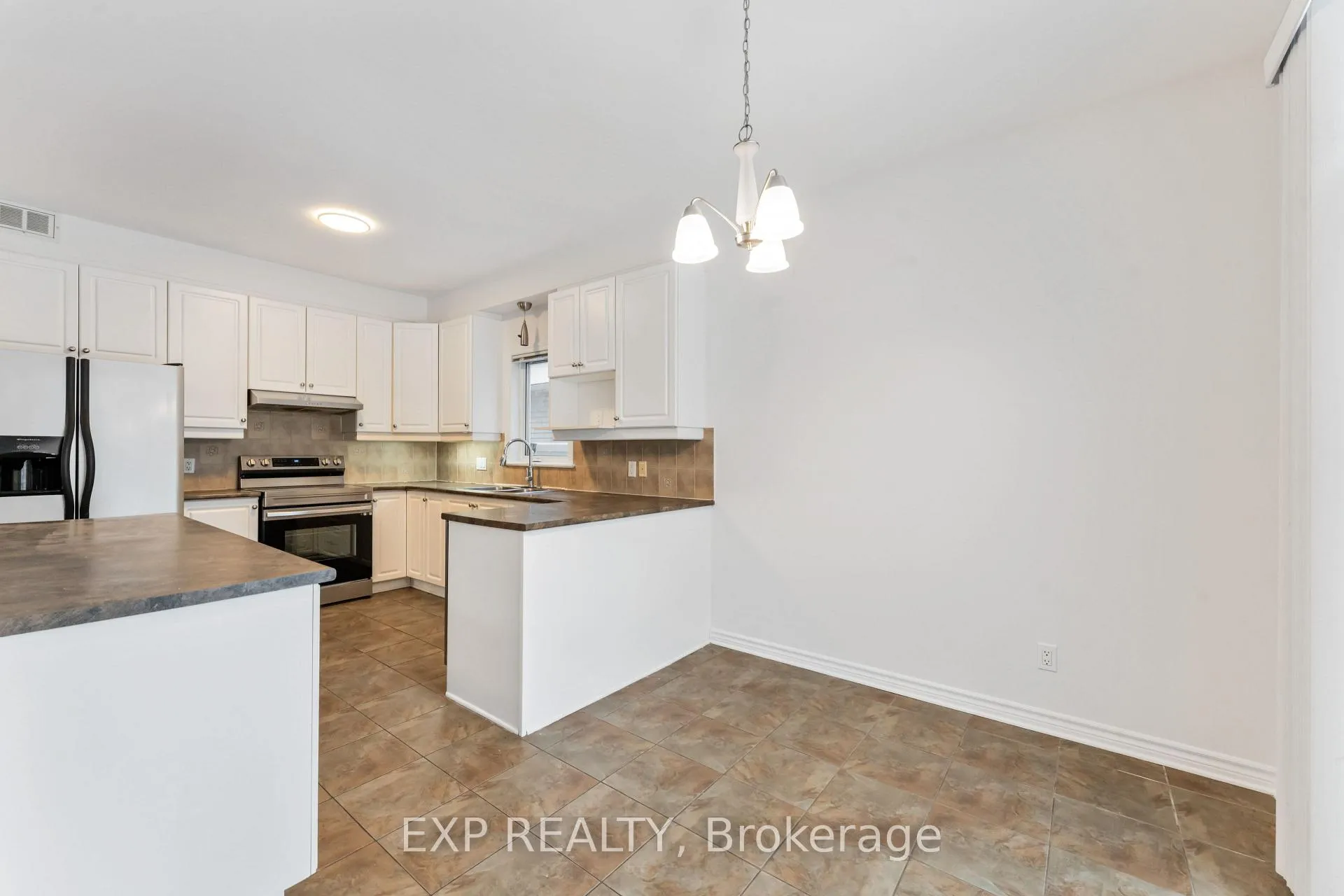 Photo 15 of 119 Anfield Crescent, Ottawa, Barrhaven East — HOMEH