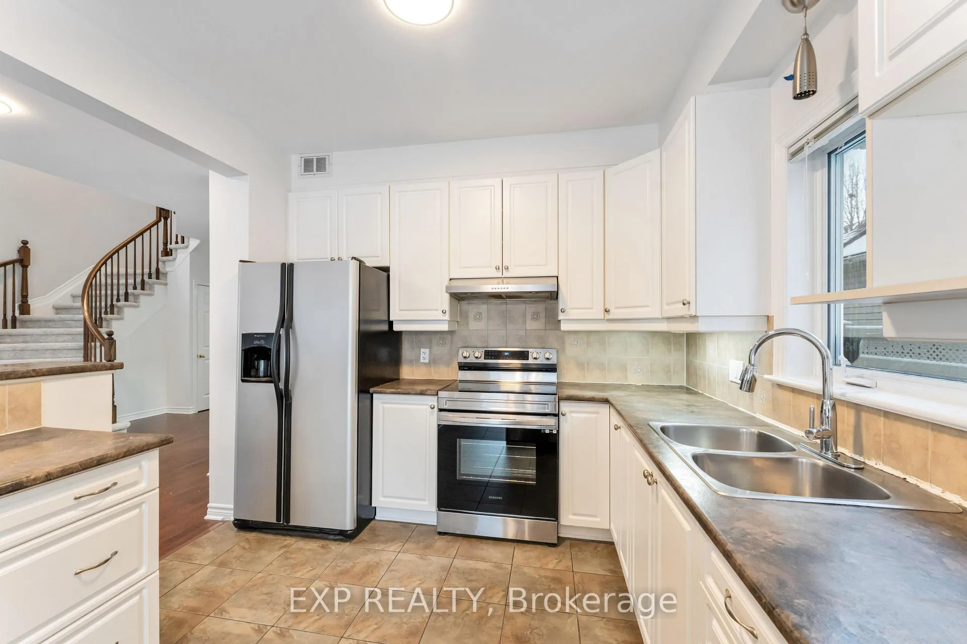Photo 18 of 119 Anfield Crescent, Ottawa, Barrhaven East — HOMEH