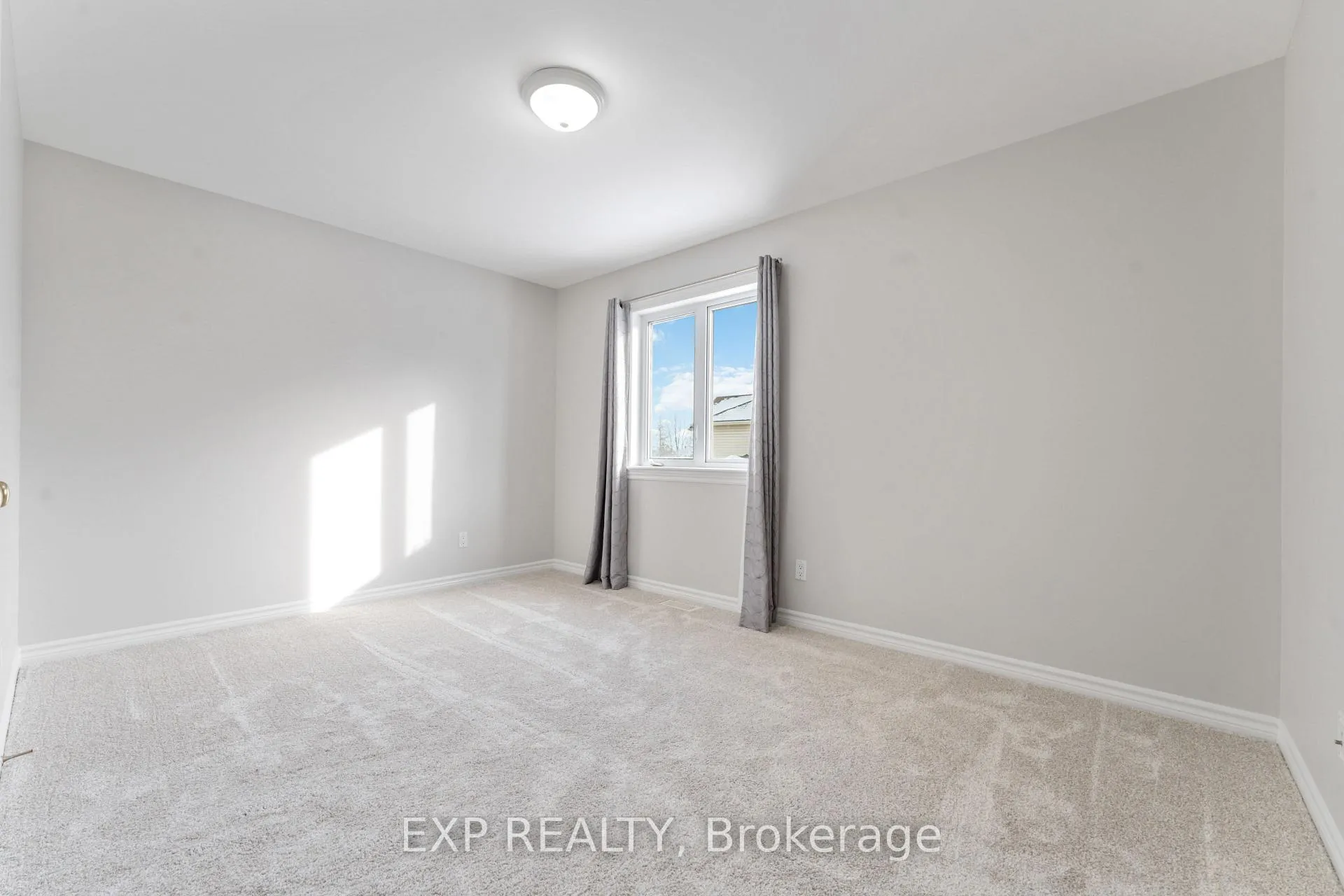 Photo 36 of 119 Anfield Crescent, Ottawa, Barrhaven East — HOMEH