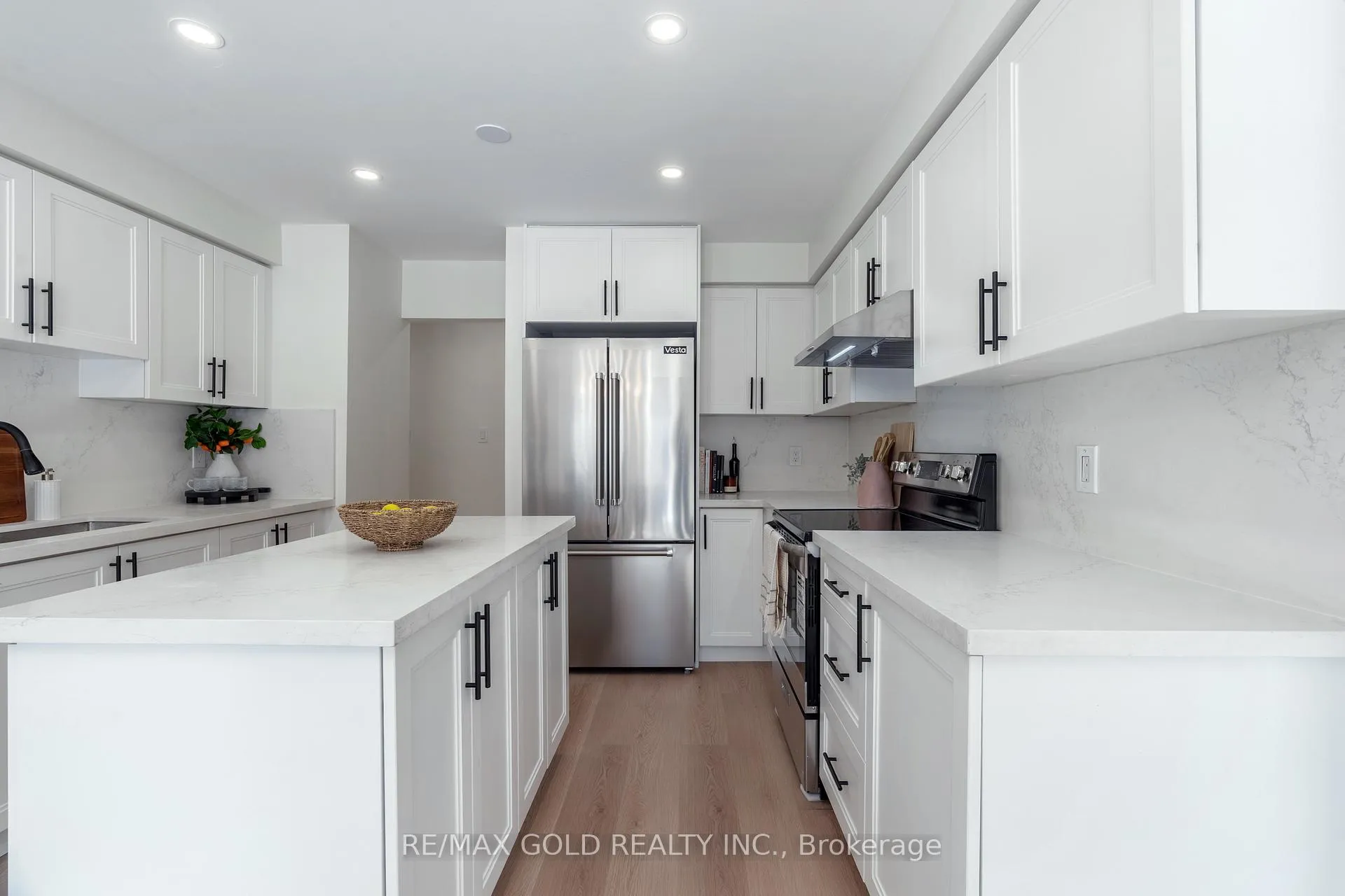 Photo 18 of 9 Morgandale Road, Brampton, Fletcher's Meadow — HOMEH