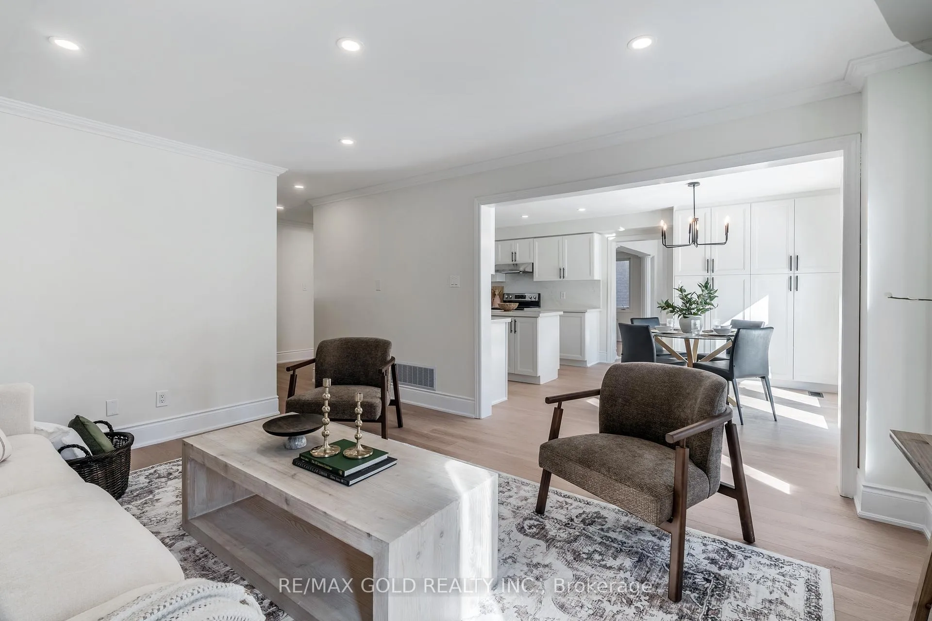 Photo 21 of 9 Morgandale Road, Brampton, Fletcher's Meadow — HOMEH