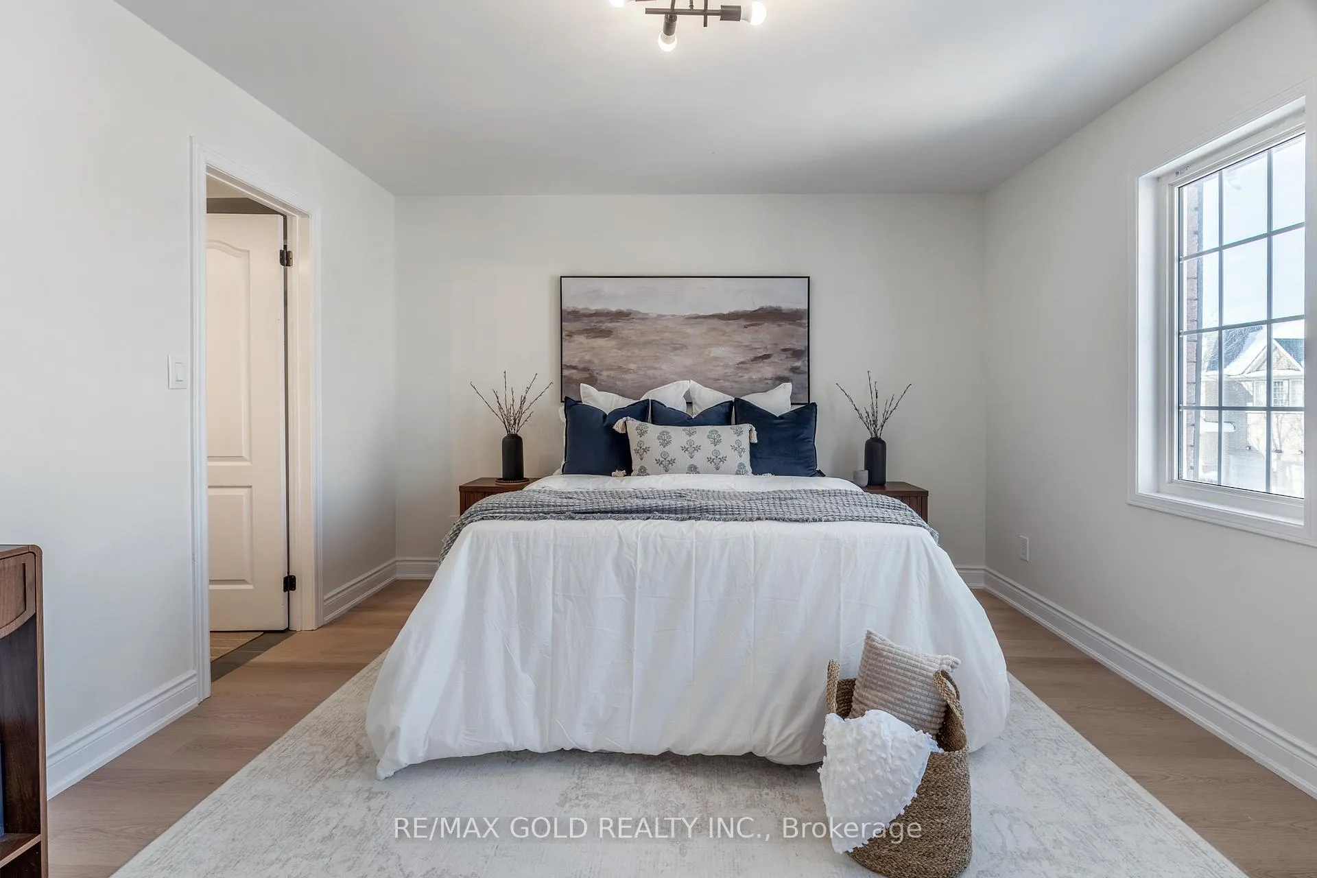 Photo 35 of 9 Morgandale Road, Brampton, Fletcher's Meadow — HOMEH