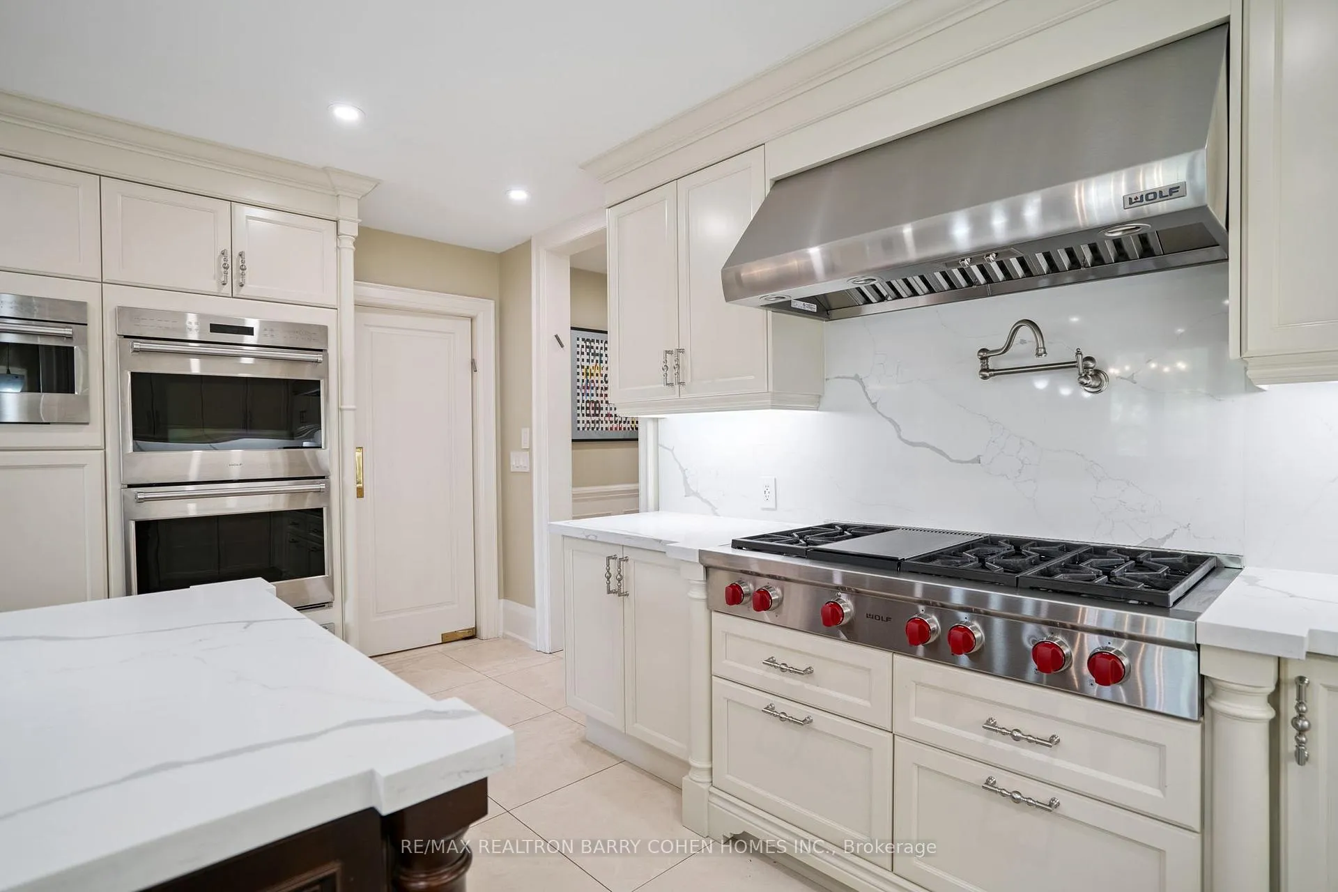Photo 16 of 100 Old Forest Hill Road, Toronto, Forest Hill South — HOMEH