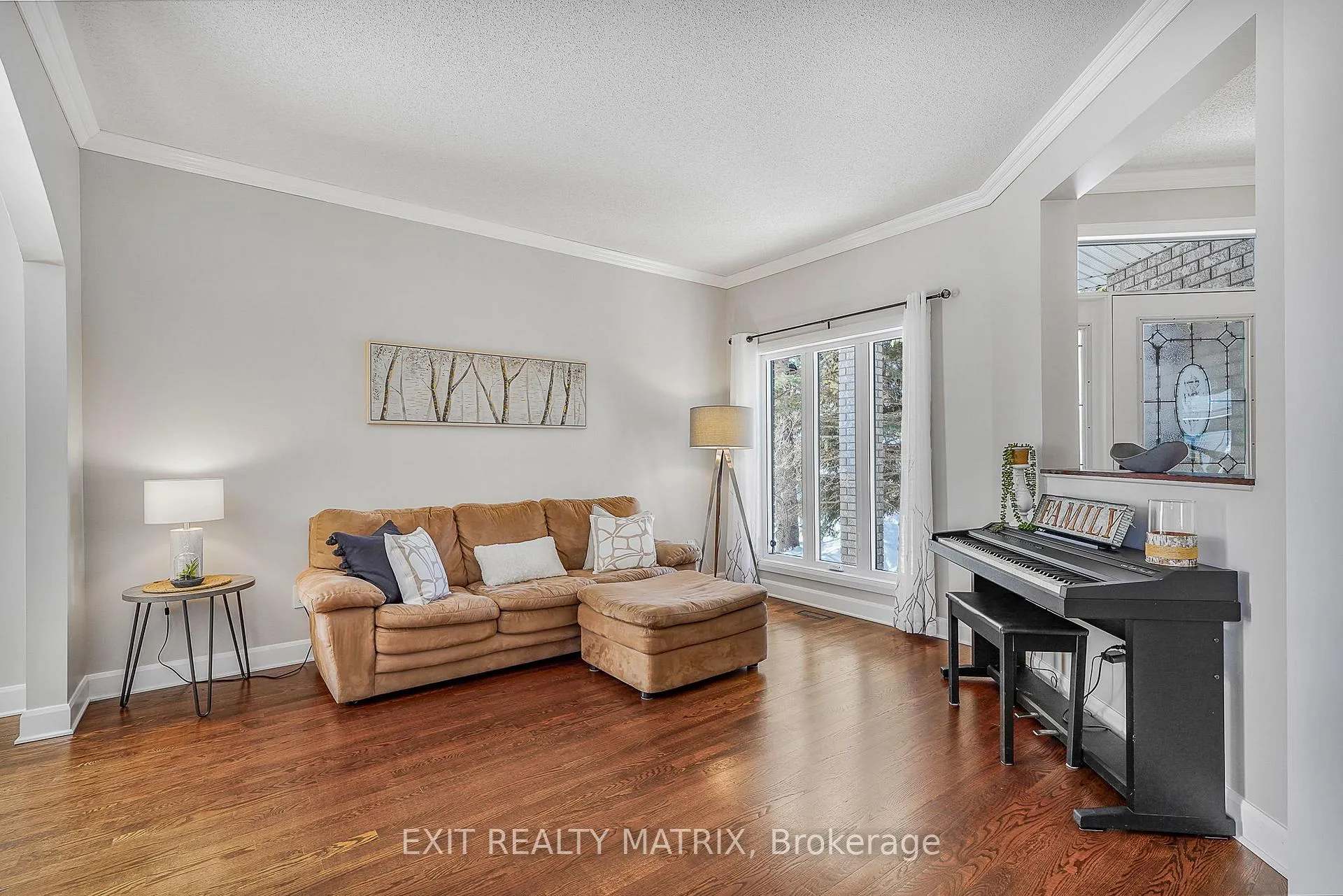 Photo 6 of 1183 Mulder Avenue, Ottawa, Fallingbrook/Gardenway South — HOMEH