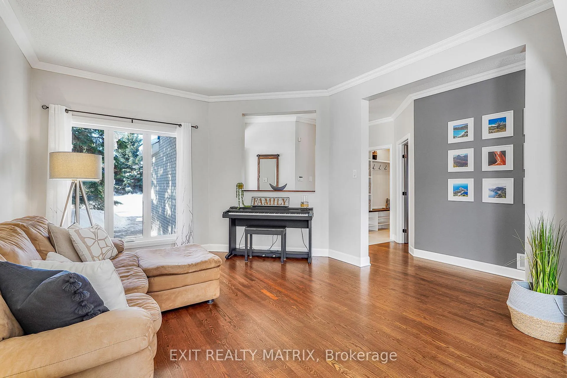 Photo 7 of 1183 Mulder Avenue, Ottawa, Fallingbrook/Gardenway South — HOMEH