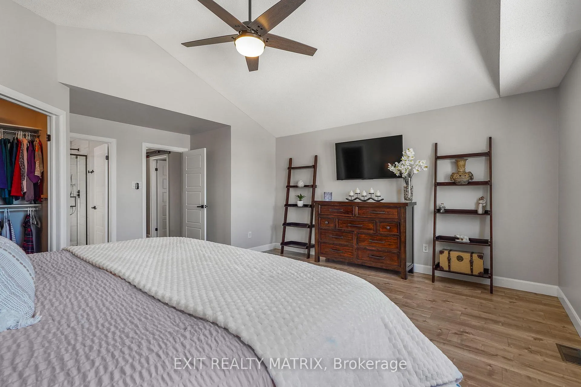 Photo 28 of 1183 Mulder Avenue, Ottawa, Fallingbrook/Gardenway South — HOMEH
