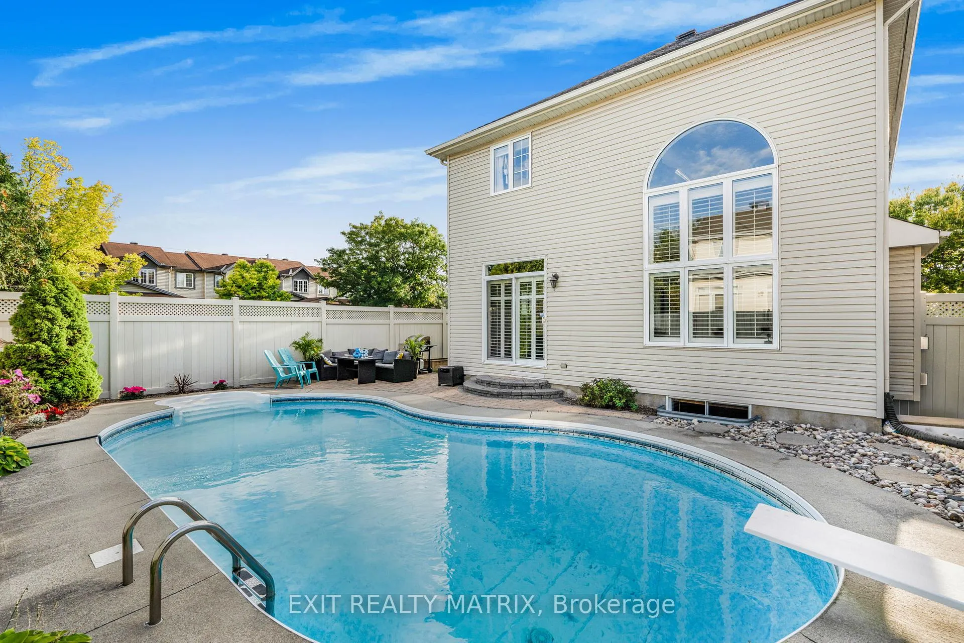 Photo 42 of 1183 Mulder Avenue, Ottawa, Fallingbrook/Gardenway South — HOMEH