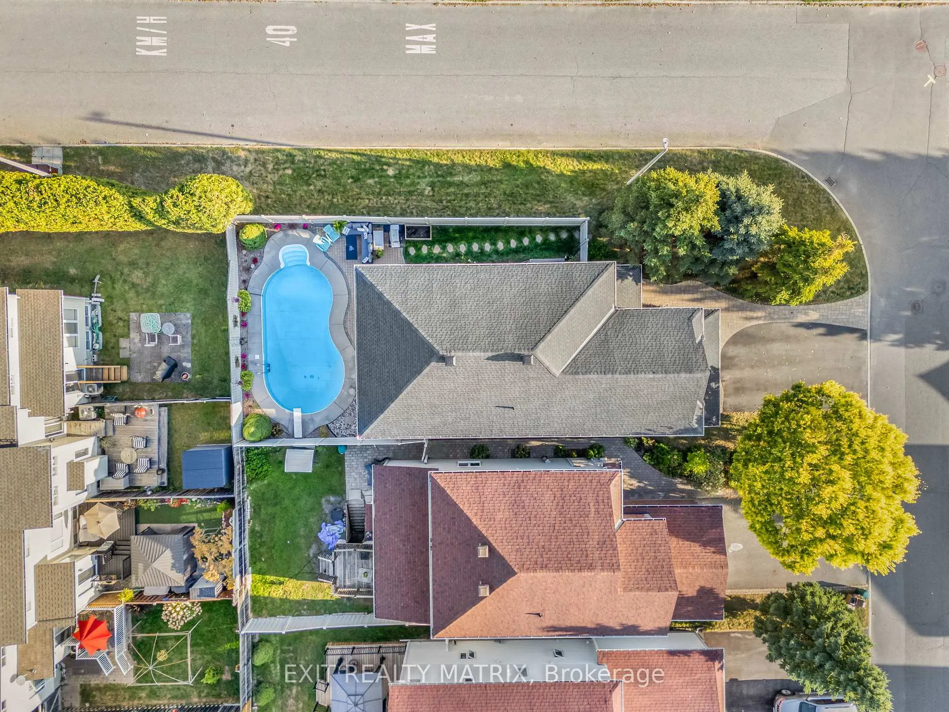 Photo 48 of 1183 Mulder Avenue, Ottawa, Fallingbrook/Gardenway South — HOMEH
