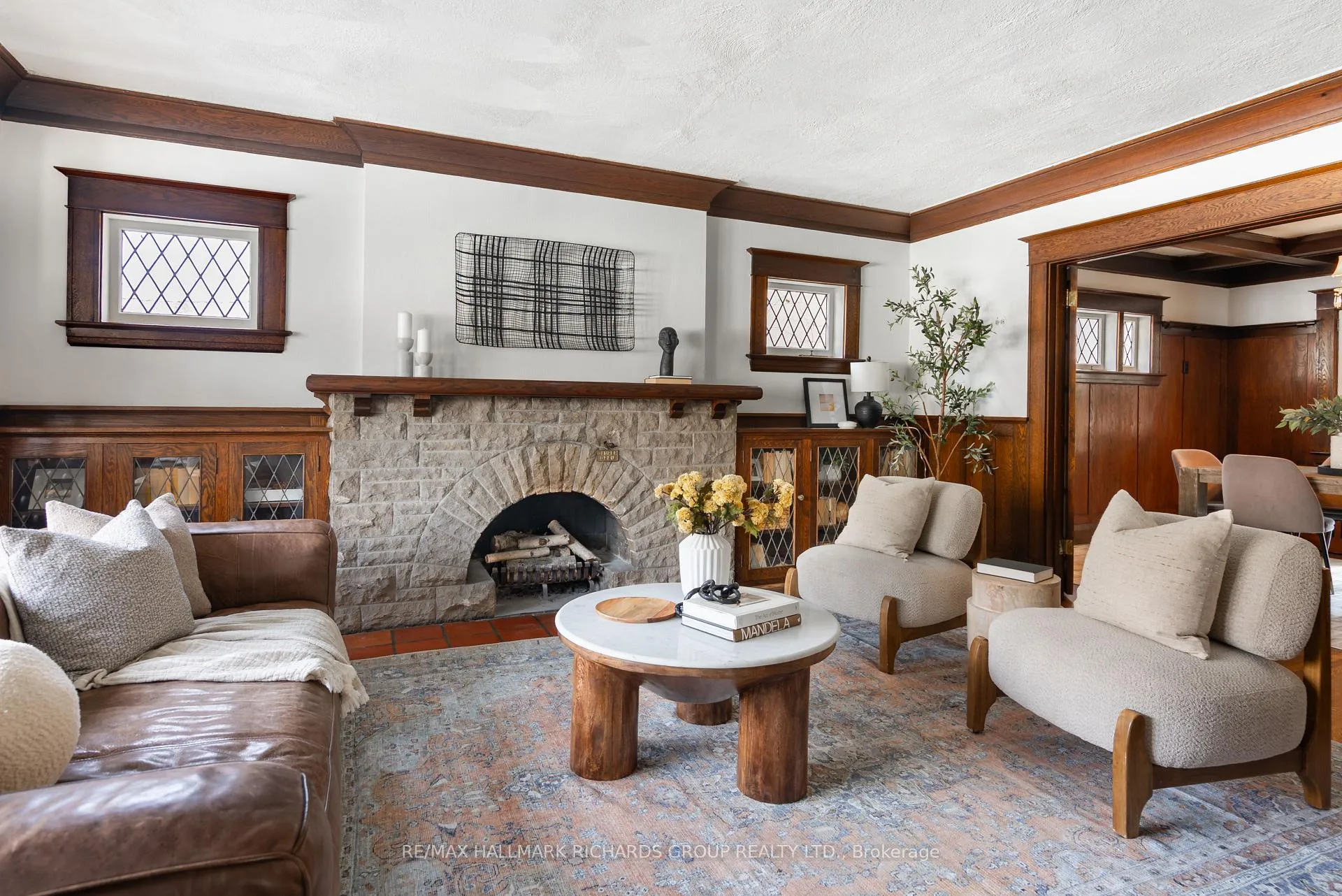 Photo 4 of 226 Glen Manor Drive W, Toronto, The Beaches — HOMEH