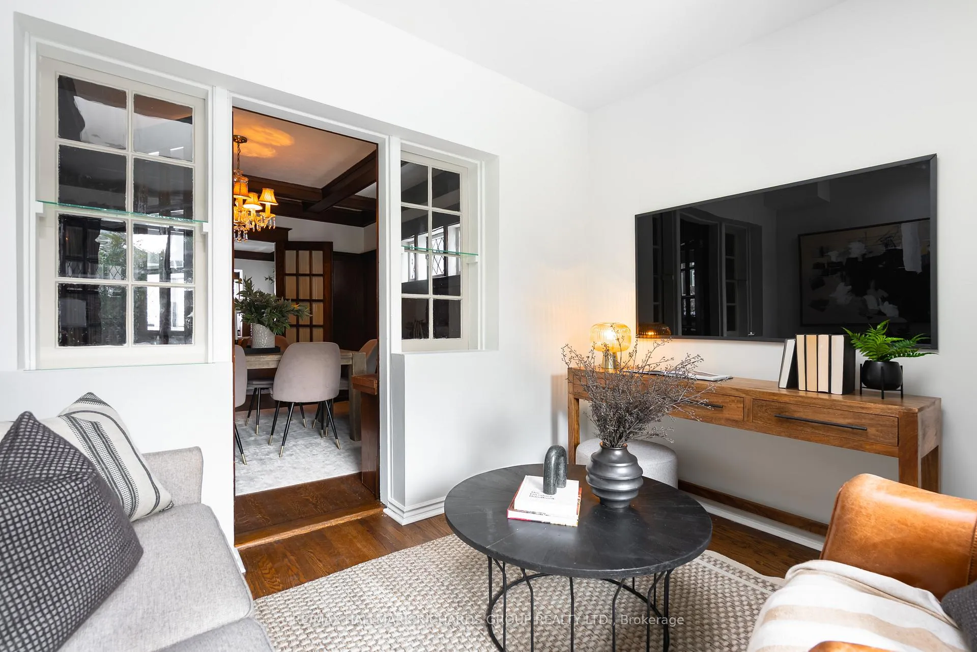 Photo 13 of 226 Glen Manor Drive W, Toronto, The Beaches — HOMEH