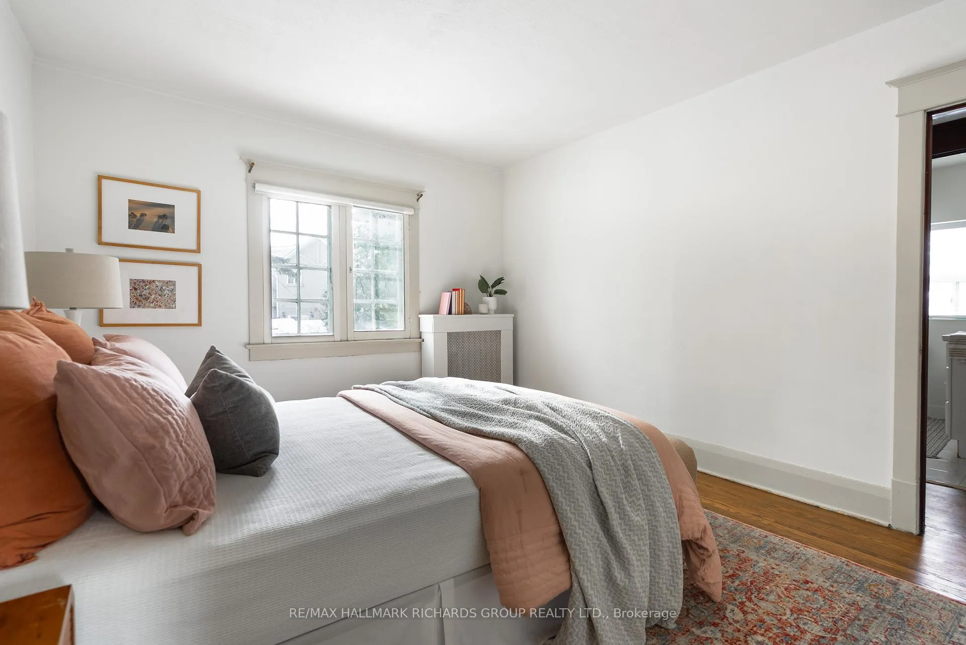 Photo 18 of 226 Glen Manor Drive W, Toronto, The Beaches — HOMEH