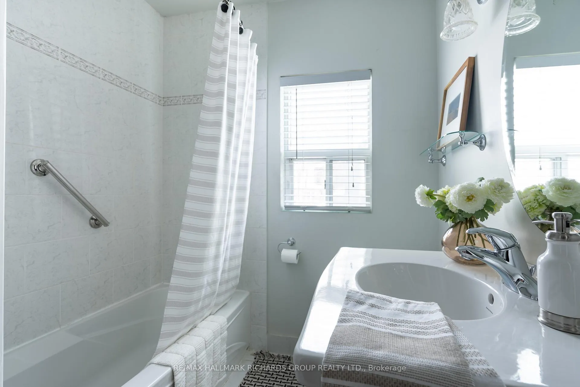Photo 21 of 226 Glen Manor Drive W, Toronto, The Beaches — HOMEH