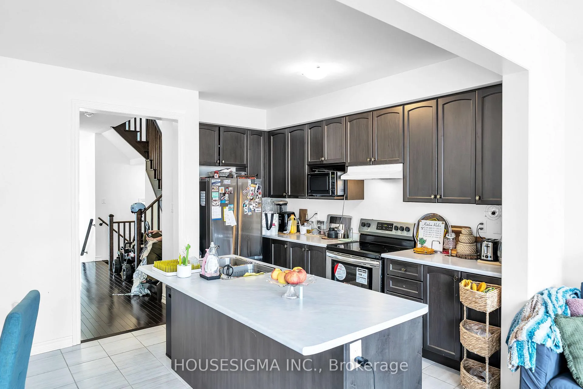 Photo 7 of 98 Ogston Crescent E, Whitby, Rural Whitby — HOMEH