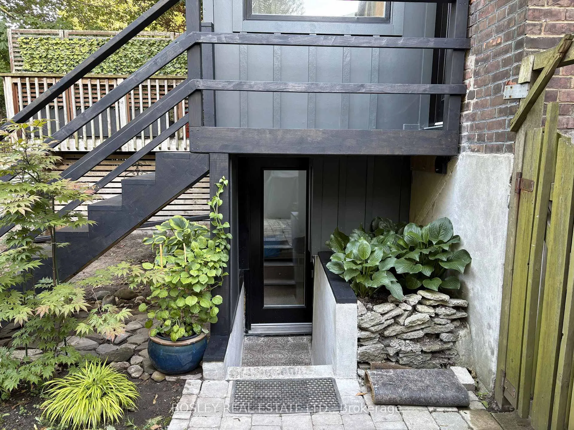 Photo 31 of 19 Ravina Crescent, Toronto, Blake-Jones — HOMEH
