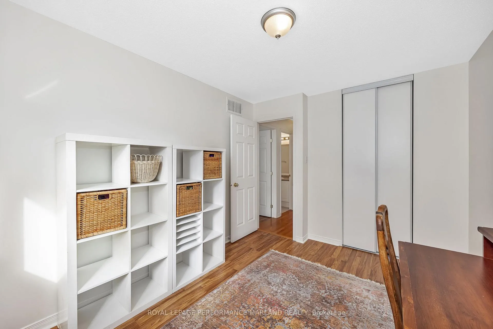 Photo 15 of 151 Kinross Private, Ottawa, Kanata - Morgan's Grant/South March — HOMEH